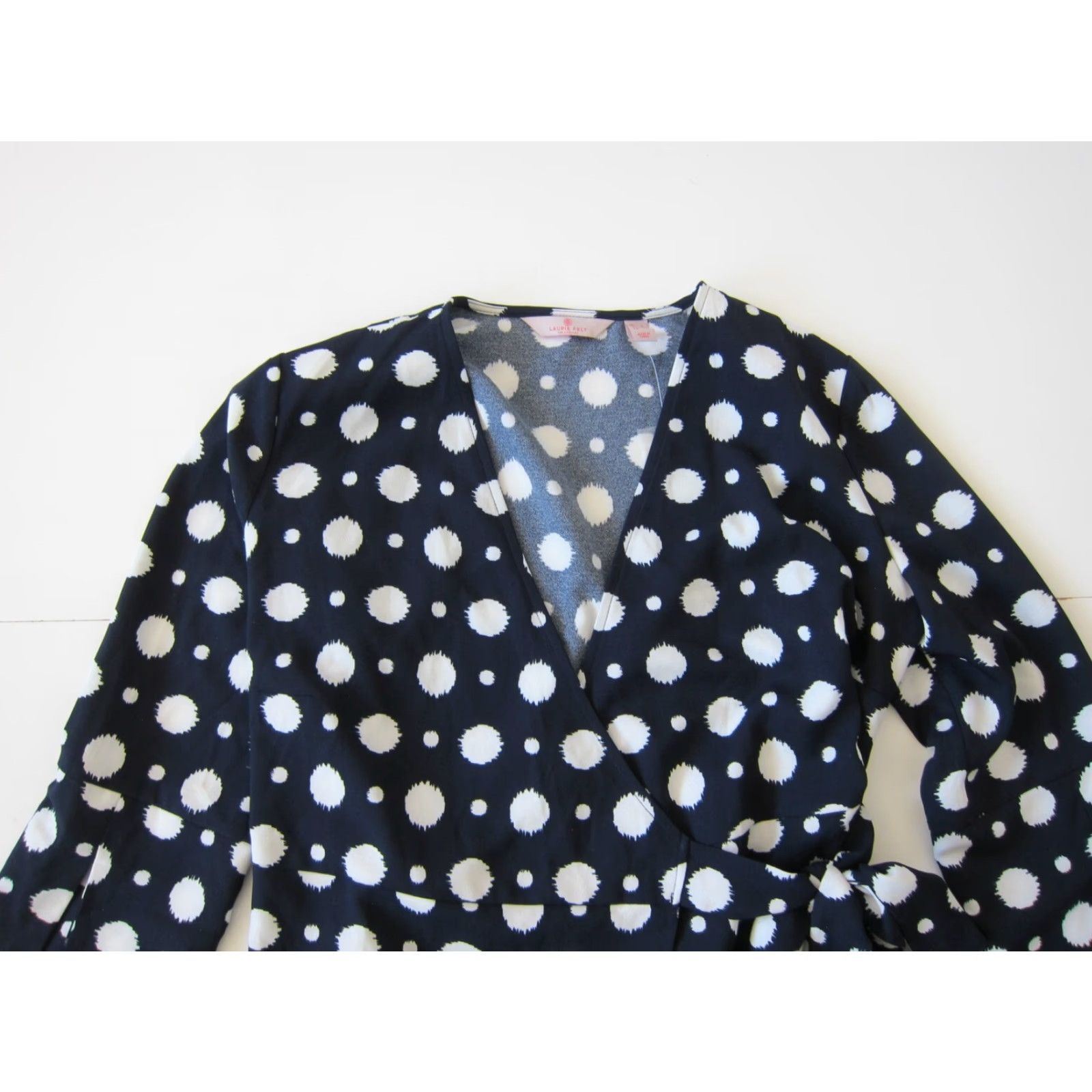 Vintage New Laurie Felt Blue White Polka Dot Long Flare Sleeve Wrap Blouse Women Small Size S / US 4 / IT 40 - 3 Thumbnail