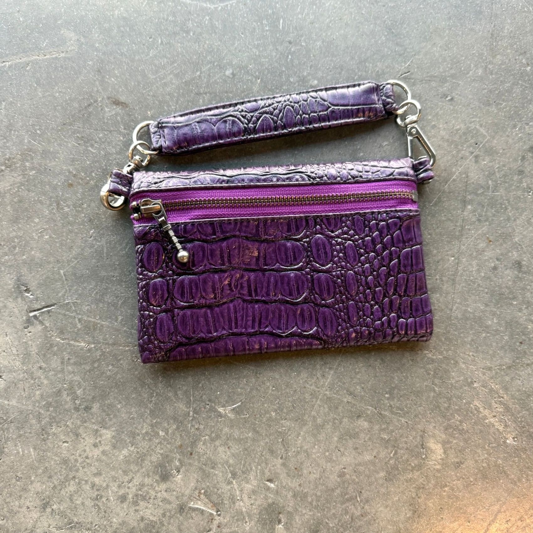 Vintage VINTAGE Purple Mini Snakeskin Clutch Wristlet Wallet Women’s Purse Clutch Wallet Preppy Y2k Accessories Womens Size ONE SIZE - 2 Thumbnail
