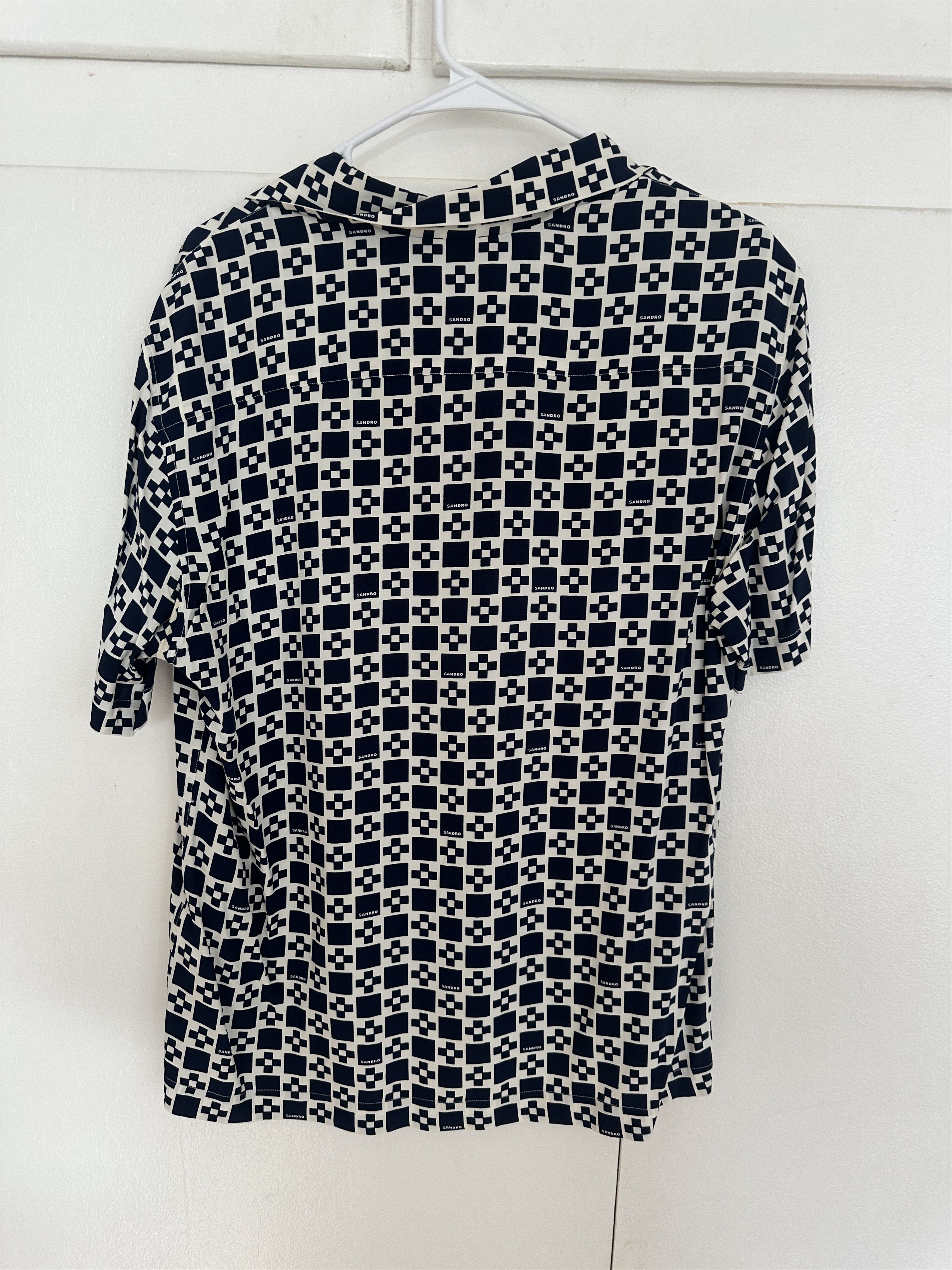 Sandro Cross graphic-print loose-fit woven shirt Size US S / EU 44-46 / 1 - 5 Thumbnail