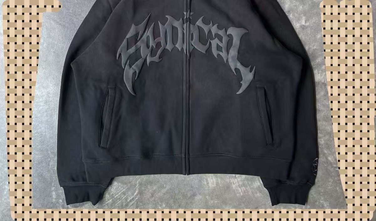Vintage Black Gothic Zipper Hoodie Size US M / EU 48-50 / 2 - 3 Thumbnail
