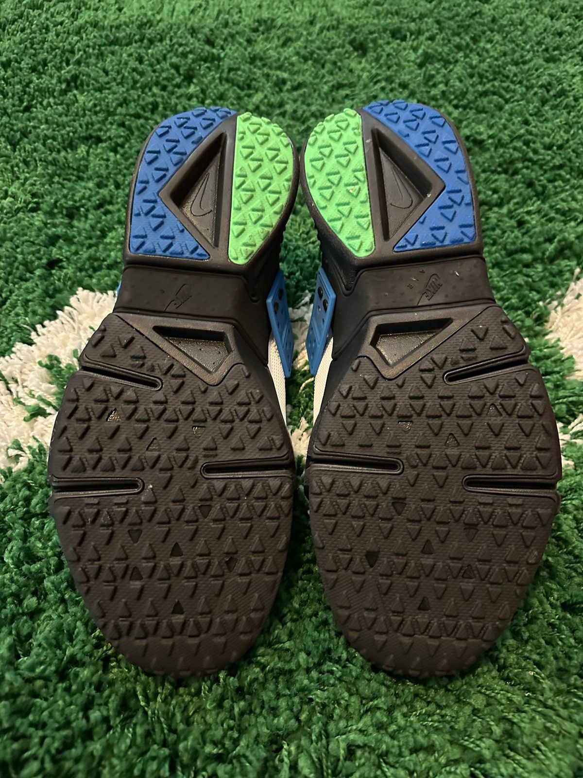 Nike Nike Air Huarache Drift Sneakers 11 Size US 11 / EU 44 - 6 Thumbnail