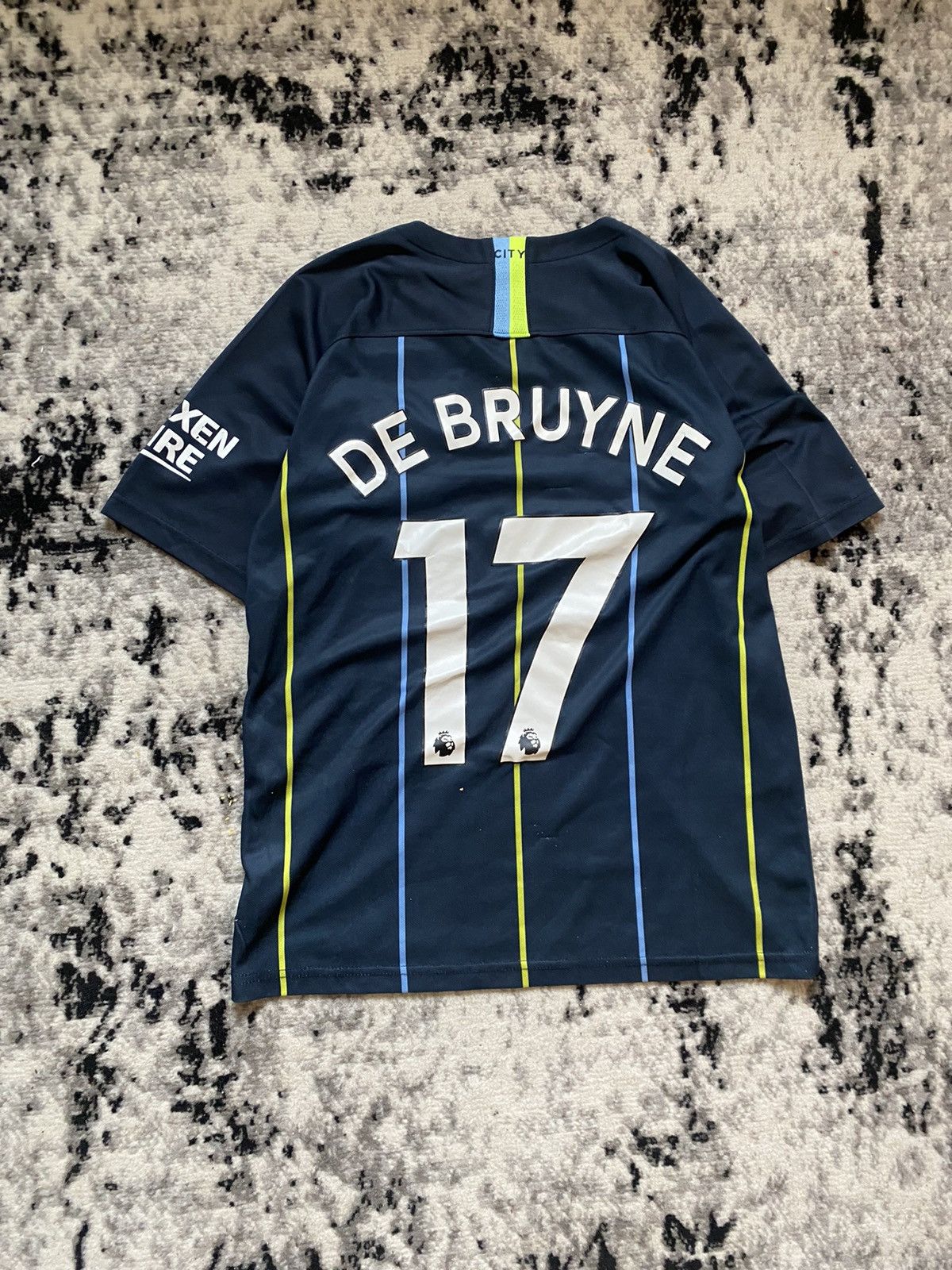 Nike × Vintage Manchester City De Bruyne 2015 2016 football soccer jersey Size US S / EU 44-46 / 1 - 1 Thumbnail