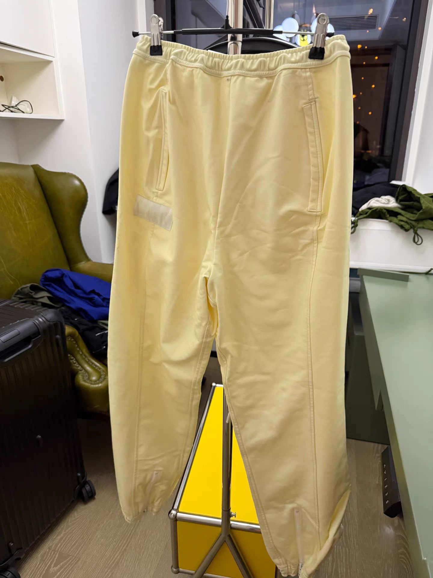 SMFK SMFK Sweatpants K27 Size 24" / US 00 / IT 34 - 1 Thumbnail