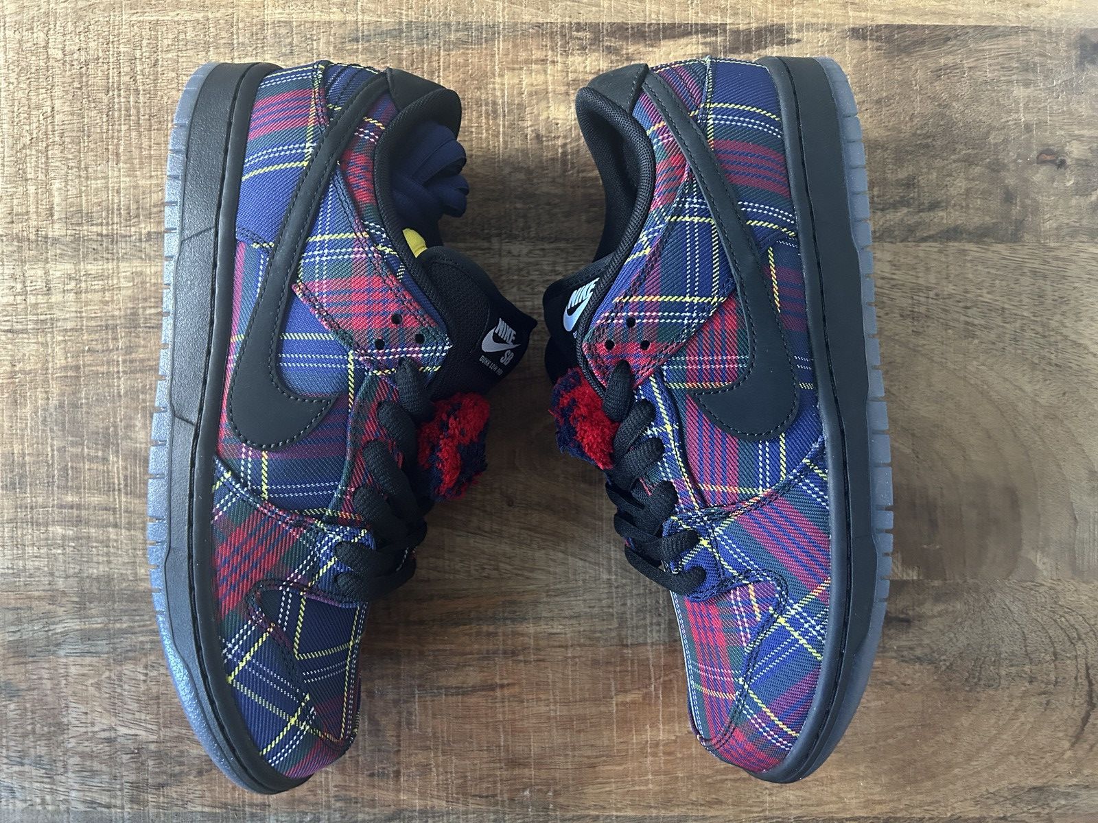 Nike SB Nike sb dunk low nardwuar 2025 streetwear II1493 600 Size US 9.5 / EU 42-43 - 1 Thumbnail