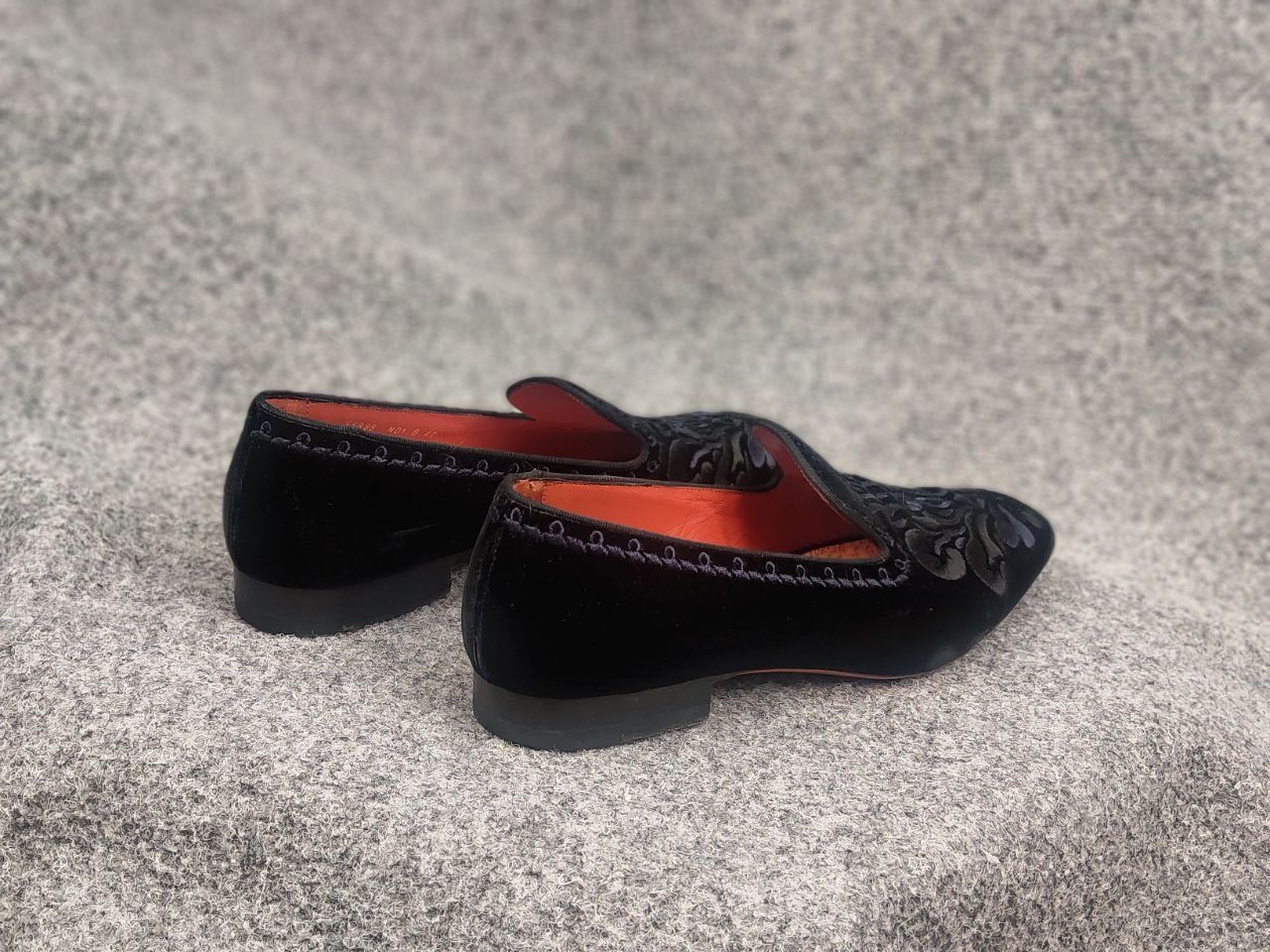 Santoni Santoni Italy Design Velvet SlipOn Casual Dress Loafer Shoes Size US 7 / EU 40 - 21 Thumbnail