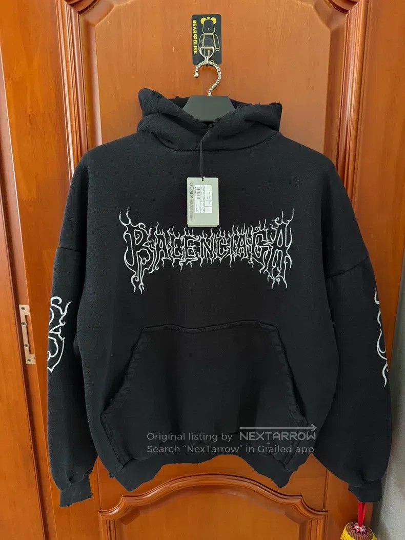 Balenciaga Balenciaga Flame Sanskrit Heavyweight Hoodie with Hood Size US S / EU 44-46 / 1 - 1 Thumbnail