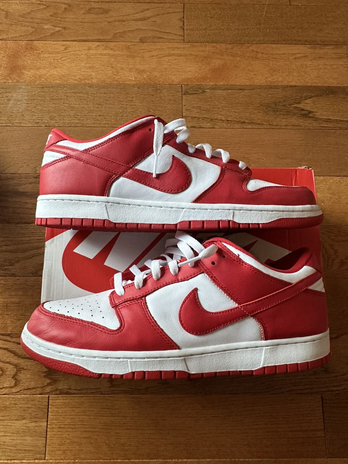 Dunk Low White Red