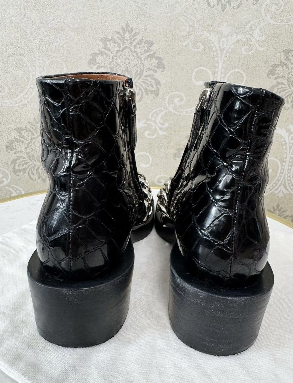 Givenchy Givenchy chain boots Size US 5.5 / IT 35.5 - 4 Thumbnail