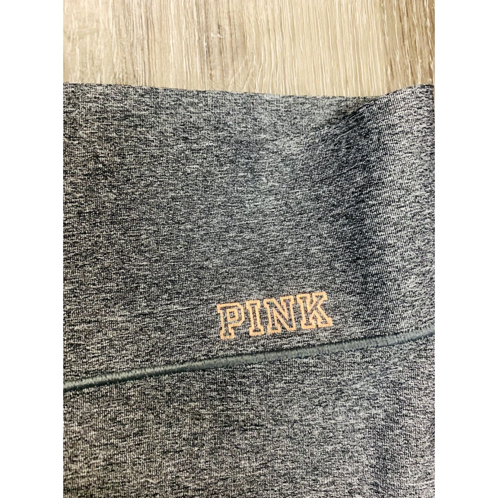 Victoria's Secret Victoria's Secret Leggings Capri Size L (Large) Women's Activewear Cross Training Dance Gym Yoga Comfort Stretch Multicolor Logo Size 36" / US 14 / IT 50 - 2 Thumbnail