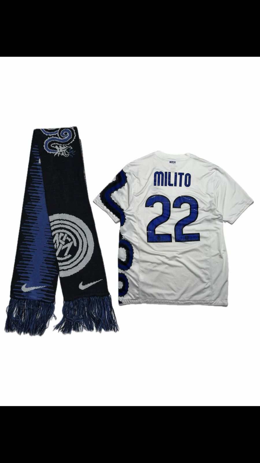 Nike Nike Inter Milan Home Dragon Color way Team Scarf Size ONE SIZE - 4 Thumbnail