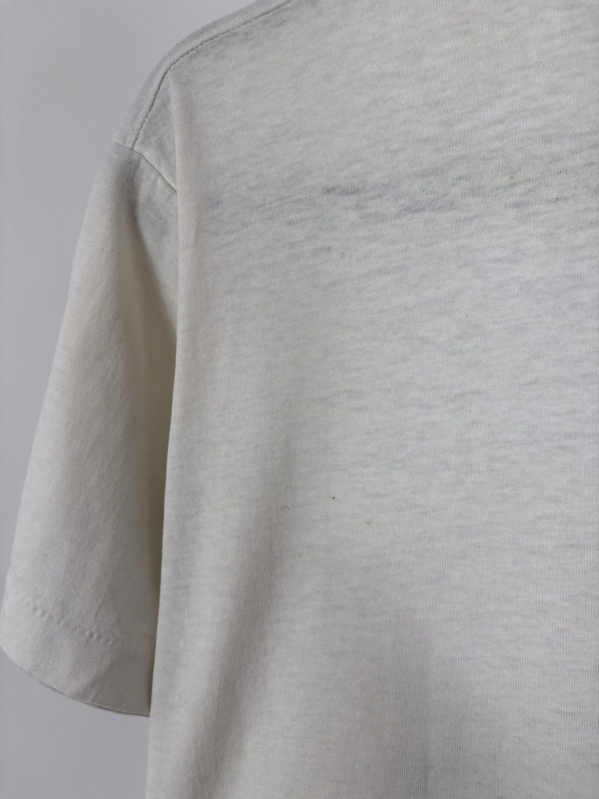 Vintage Vintage 1990s Kim’s Karate USA White Single Stitch T-Shirt Size US L / EU 52-54 / 3 - 16 Thumbnail