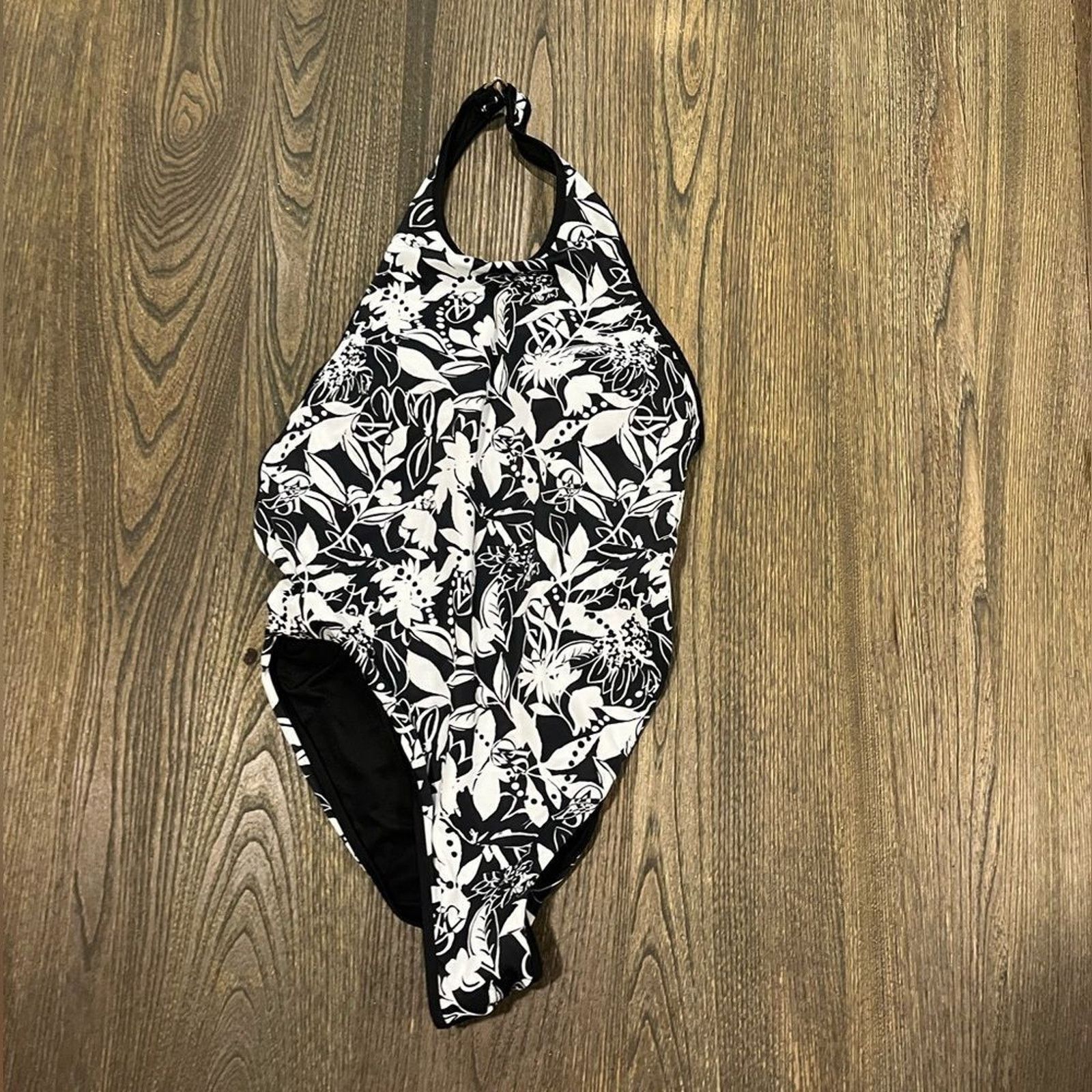 Victoria's Secret NWOT Victoria’s Secret Swim Floral Backless Swimwear Size M Size ONE SIZE - 1 Thumbnail