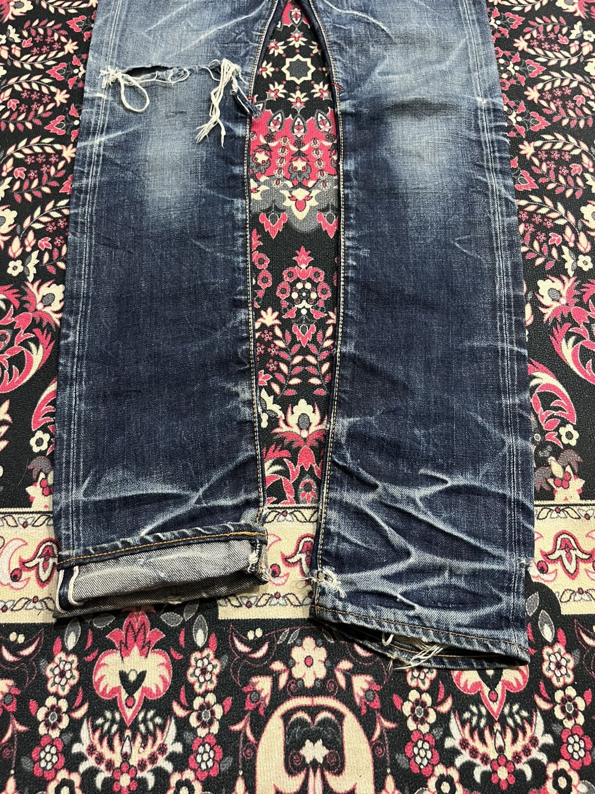 Undercover Japan DeeTA Heavy Faded Distress Slim Straight Selvedge Jean Size US 28 / EU 44 - 10 Thumbnail