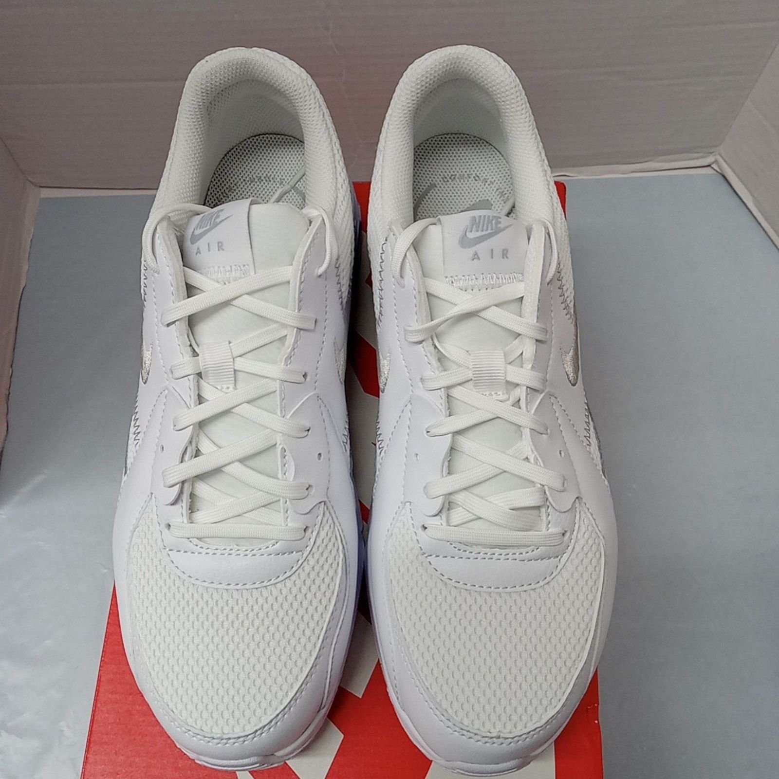 Nike Nike Air Max Excee Women's Size 10 US White Running Shoes Size US 10 / IT 40 - 3 Thumbnail