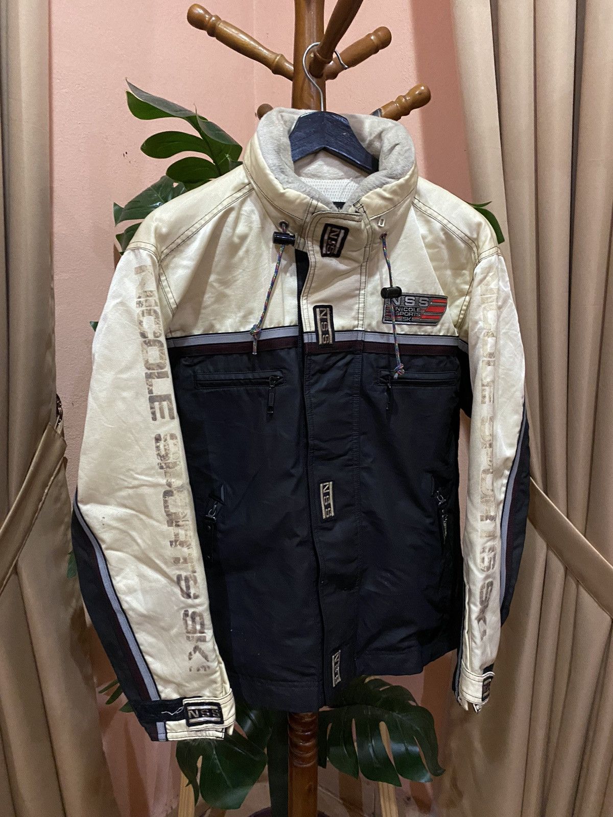 Nicole Club Vintage Nicole Sports Ski Team Jacket Two-Tone Design Size US S / EU 44-46 / 1 - 3 Thumbnail