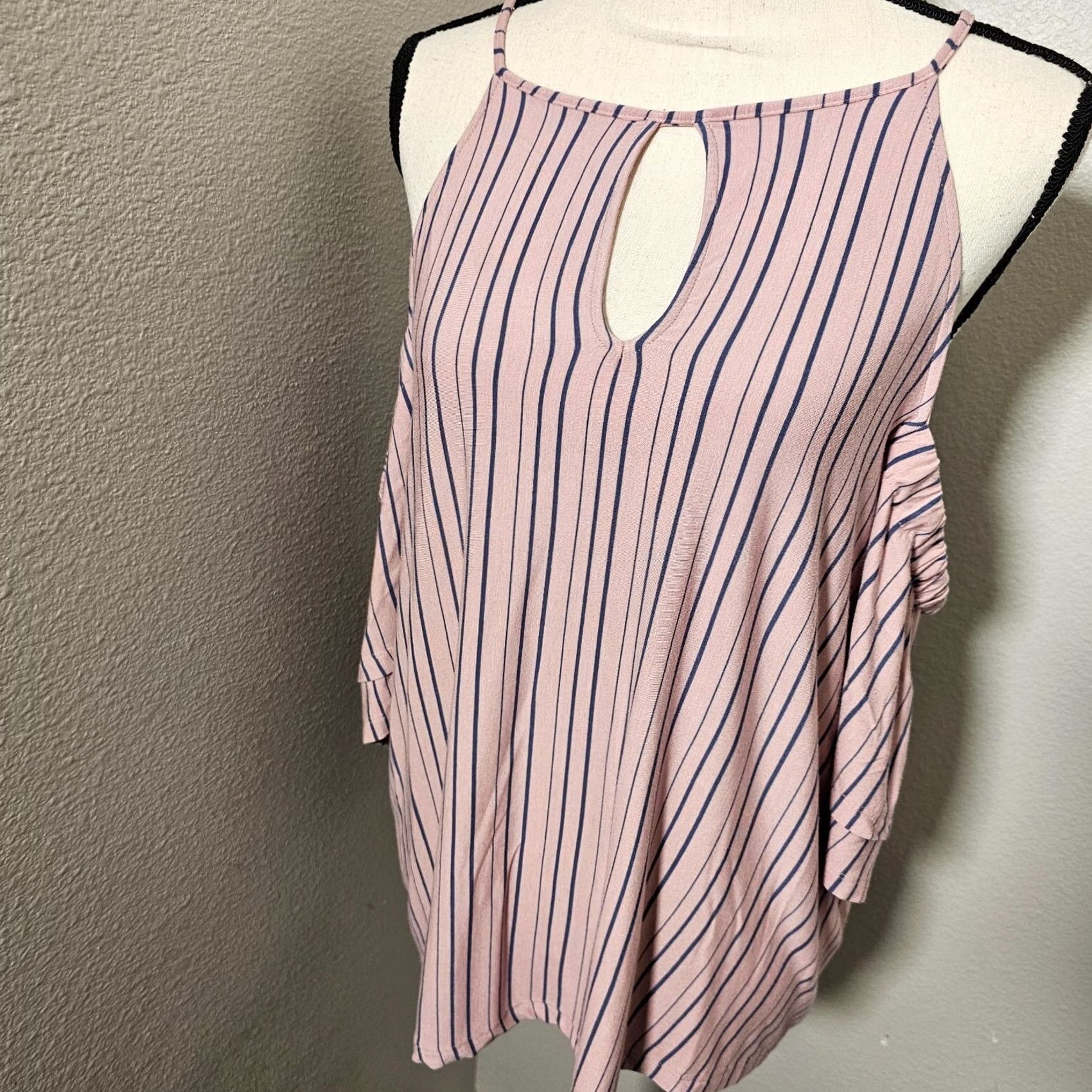 American Eagle Outfitters VINTAGE? No — American Eagle Outfitters Shirt Womens XL Pink Striped Cold Shoulder Top Size XL / US 12-14 / IT 48-50 - 2 Thumbnail