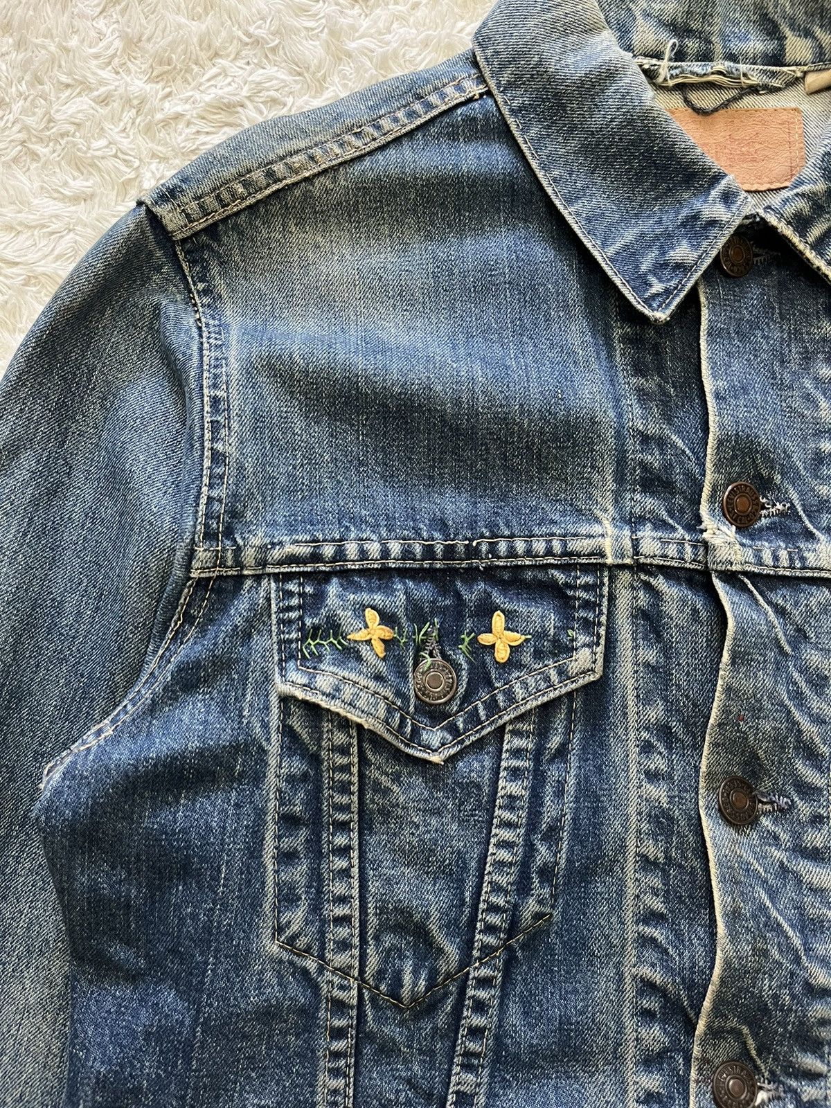 Levi's vintage 1960's levis 70505 trucker denim "TRASH" jacket Size US M / EU 48-50 / 2 - 3 Thumbnail