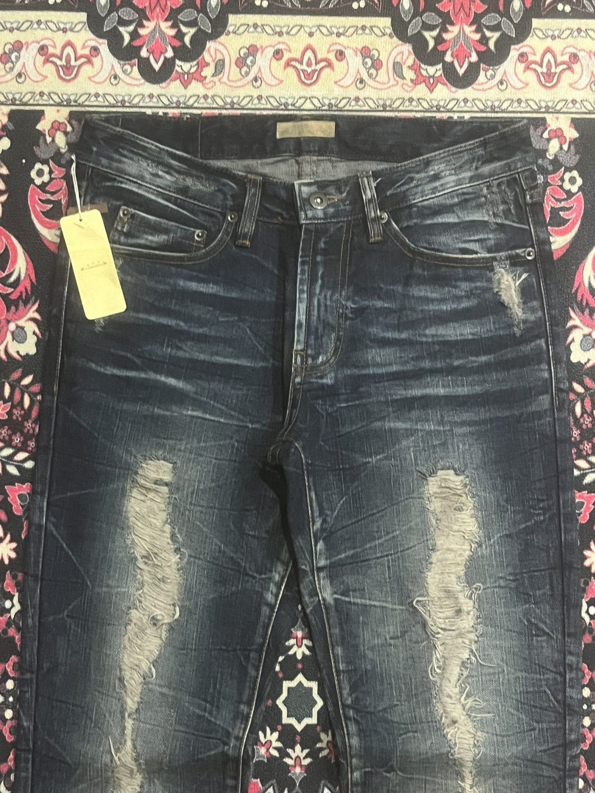 If Six Was Nine (BNWT) Japan Goa Dark Washed Cracked Distressed Flare Jeans Size US 30 / EU 46 - 4 Thumbnail