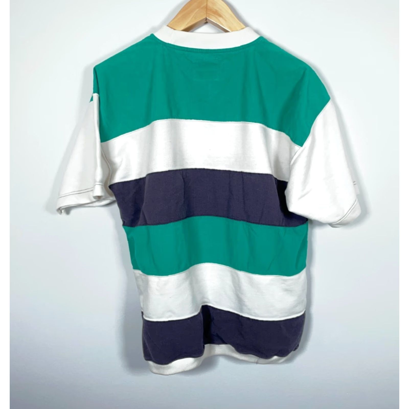 Vintage 90s Broad Stripe T-Shirt Adult XL Green White Blue Textured Skater Surf Size US XL / EU 56 / 4 - 2 Thumbnail