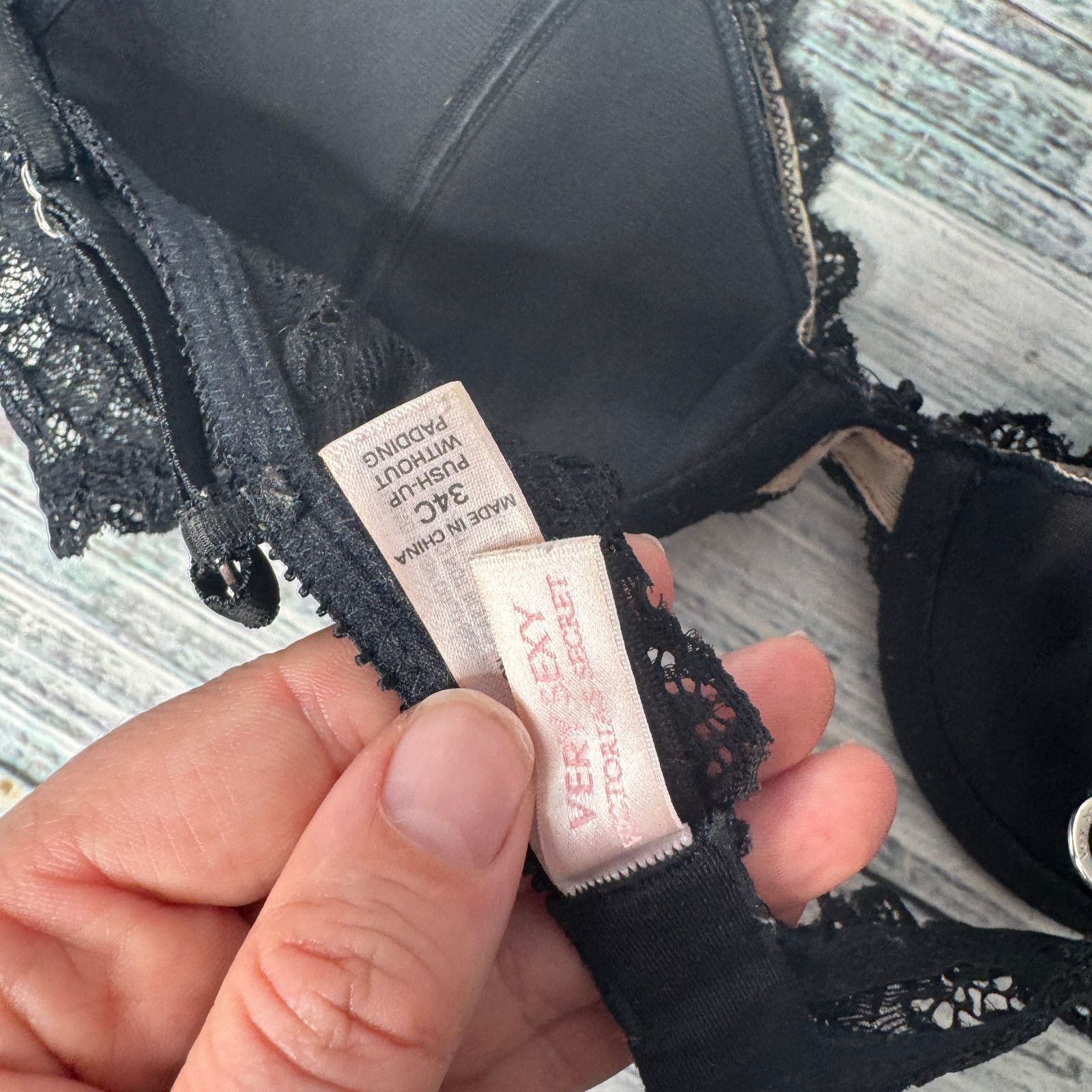 Victoria's Secret Victoria's Secret Push Up Without Padding Black Lace 34C Size ONE SIZE - 3 Thumbnail