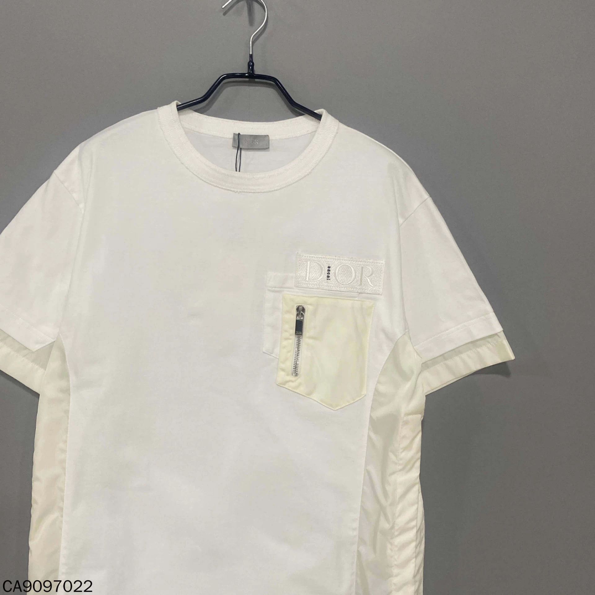 Dior sacai x Dior Short Sleeve T-shirt S 98 New Size S / US 4 / IT 40 - 2 Thumbnail