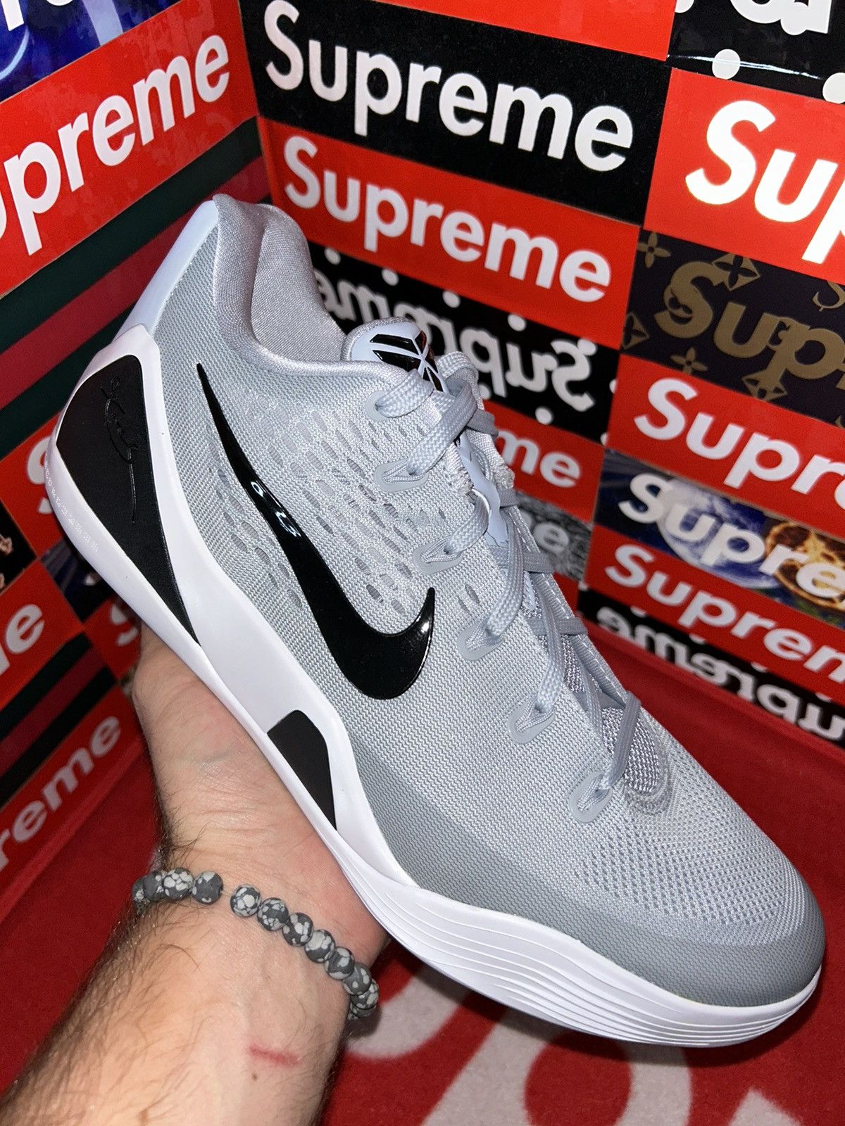 Nike Nike Kobe 9 EM Protro TB P Wolf Grey IH5095-001 size 10.5 Size US 10.5 / EU 43-44 - 8 Thumbnail