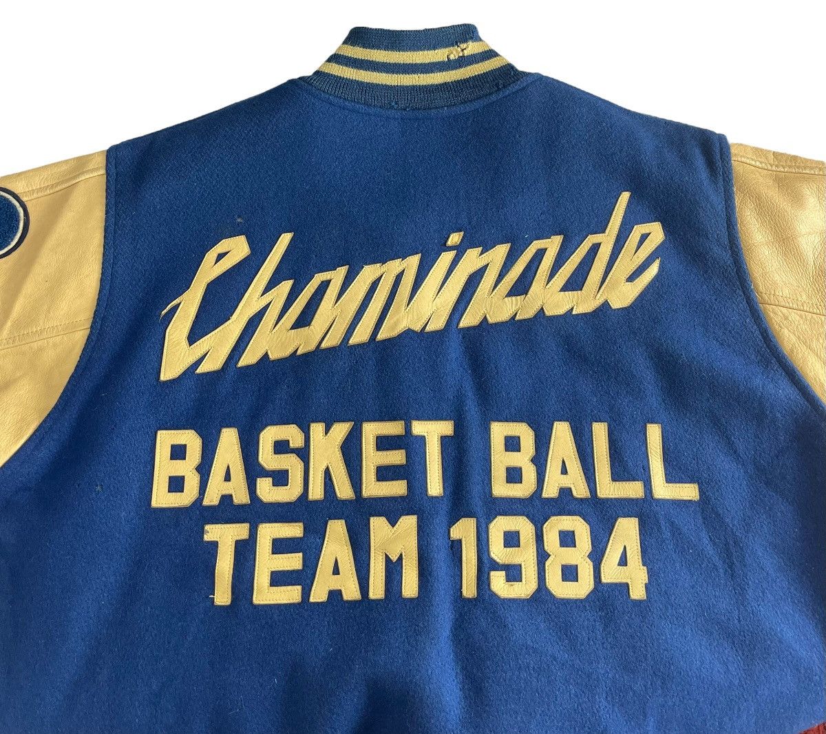 NBA 80s Vintage Distressed Chaminade Basketball Team Honolulu Size US L / EU 52-54 / 3 - 9 Thumbnail