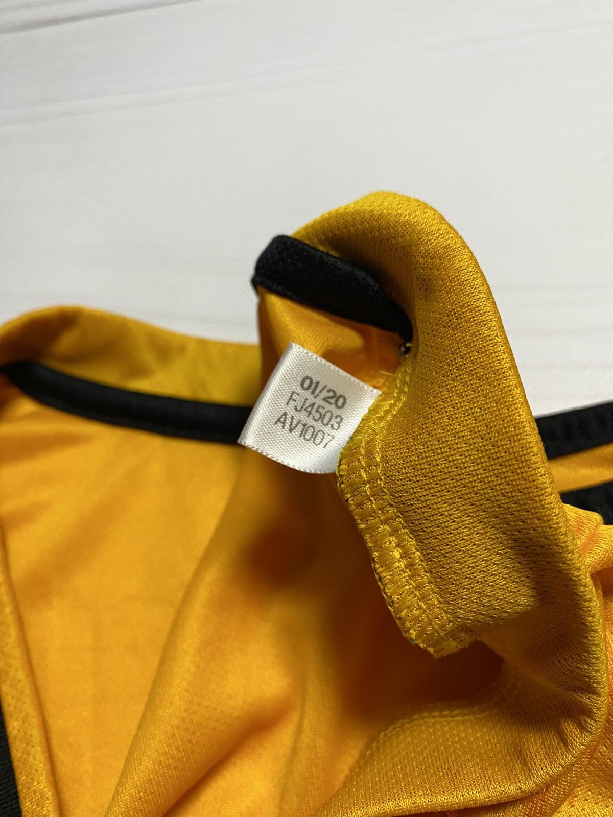 Adidas Adidas Wolverhampton Wanderers 2020/21 home soccer jersey Size US XL / EU 56 / 4 - 5 Thumbnail