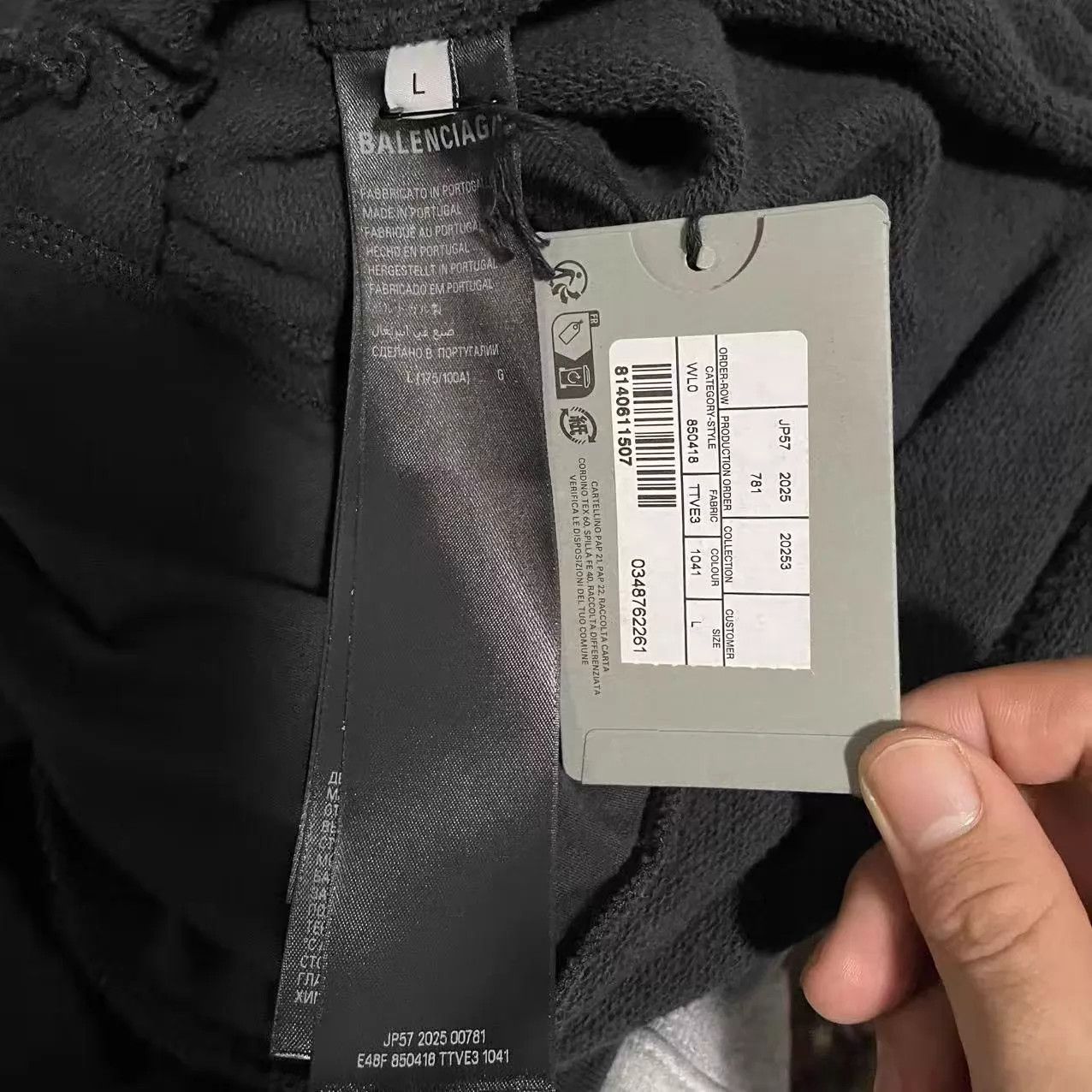 Balenciaga Balenciaga 25 Graffiti Dropped Shldr Zip Hoodie L Size L / US 10 / IT 46 - 4 Thumbnail