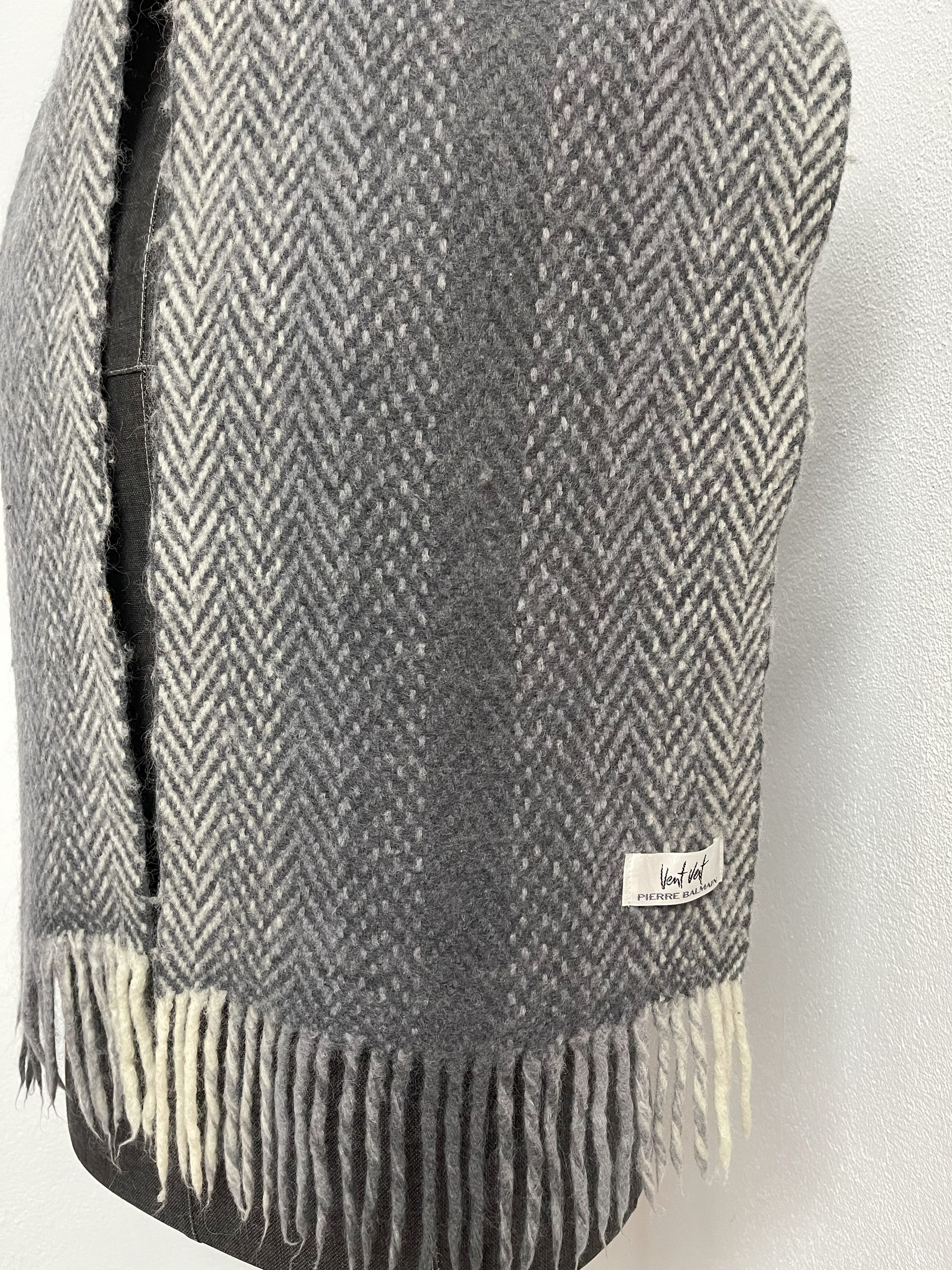 Pierre Balmain Vintage Pierre Balmain Scarf / Muffler - 6056 Size ONE SIZE - 4 Thumbnail