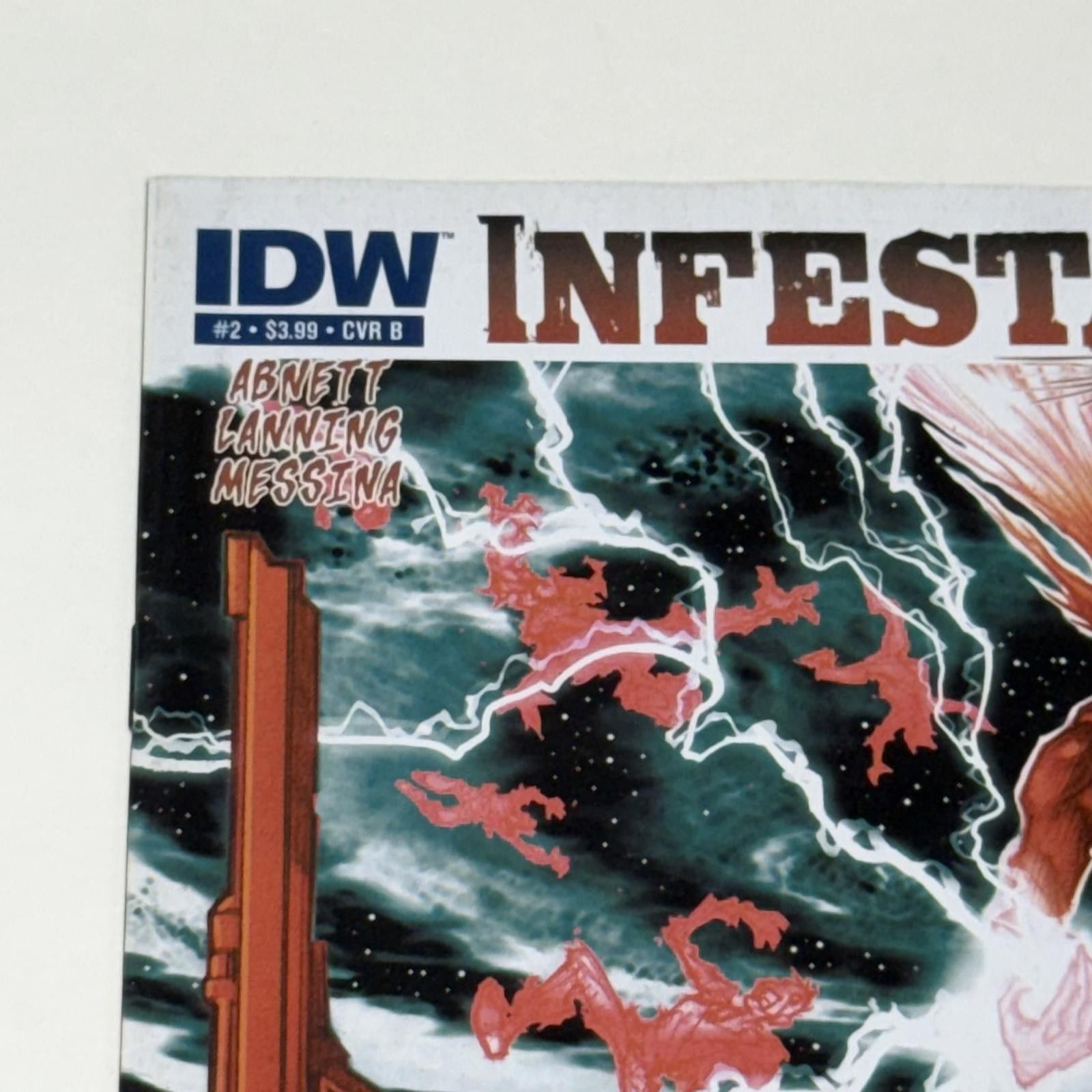 Designer IDW Infestation #2 Zombie Cover B Variant APR 2011 NM+ Size ONE SIZE - 2 Thumbnail