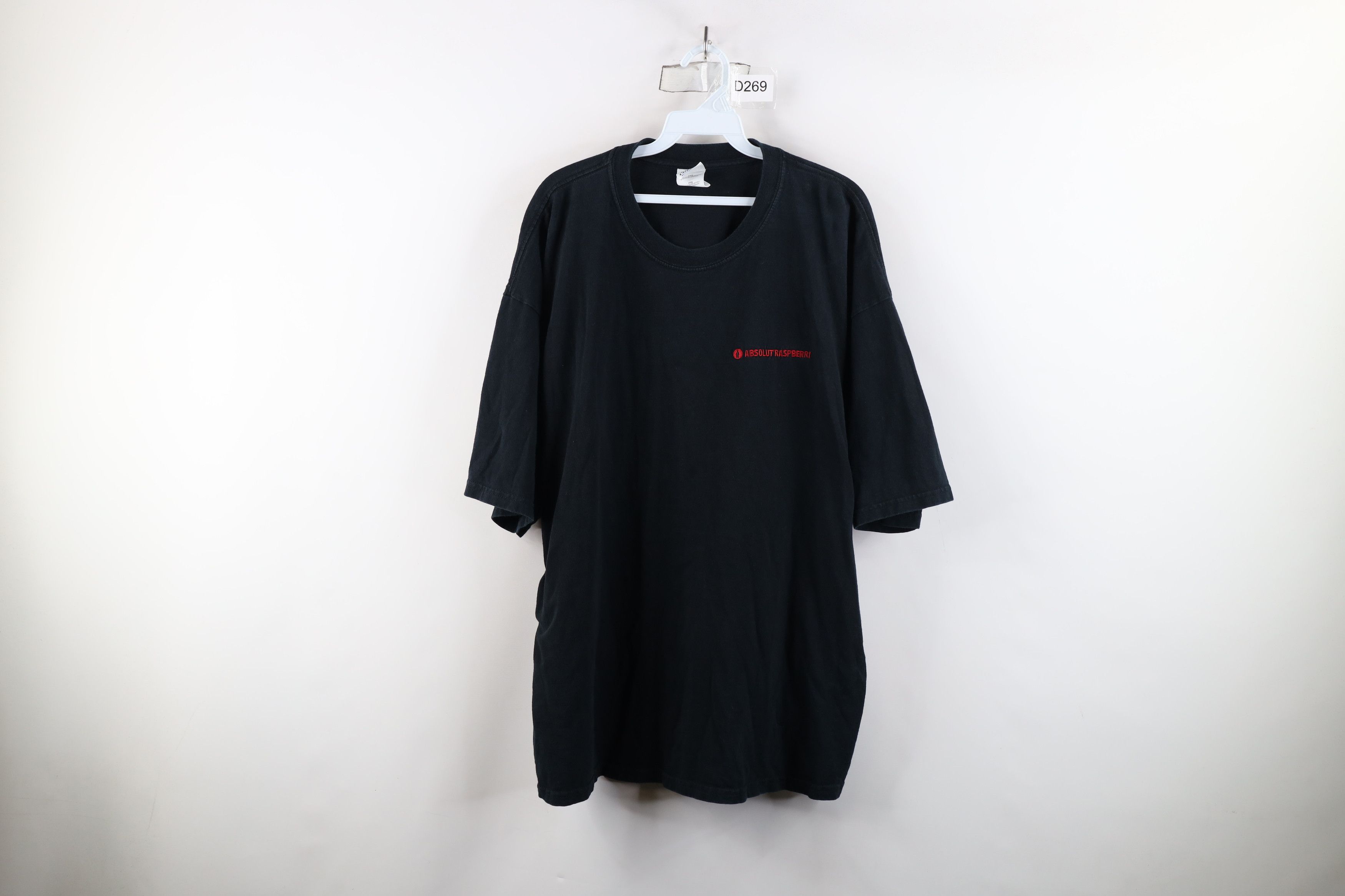 Vintage Vintage 90s Streetwear Absolut Vodka Raspberri T-Shirt Black Size US XXL / EU 58 / 5 - 1 Thumbnail