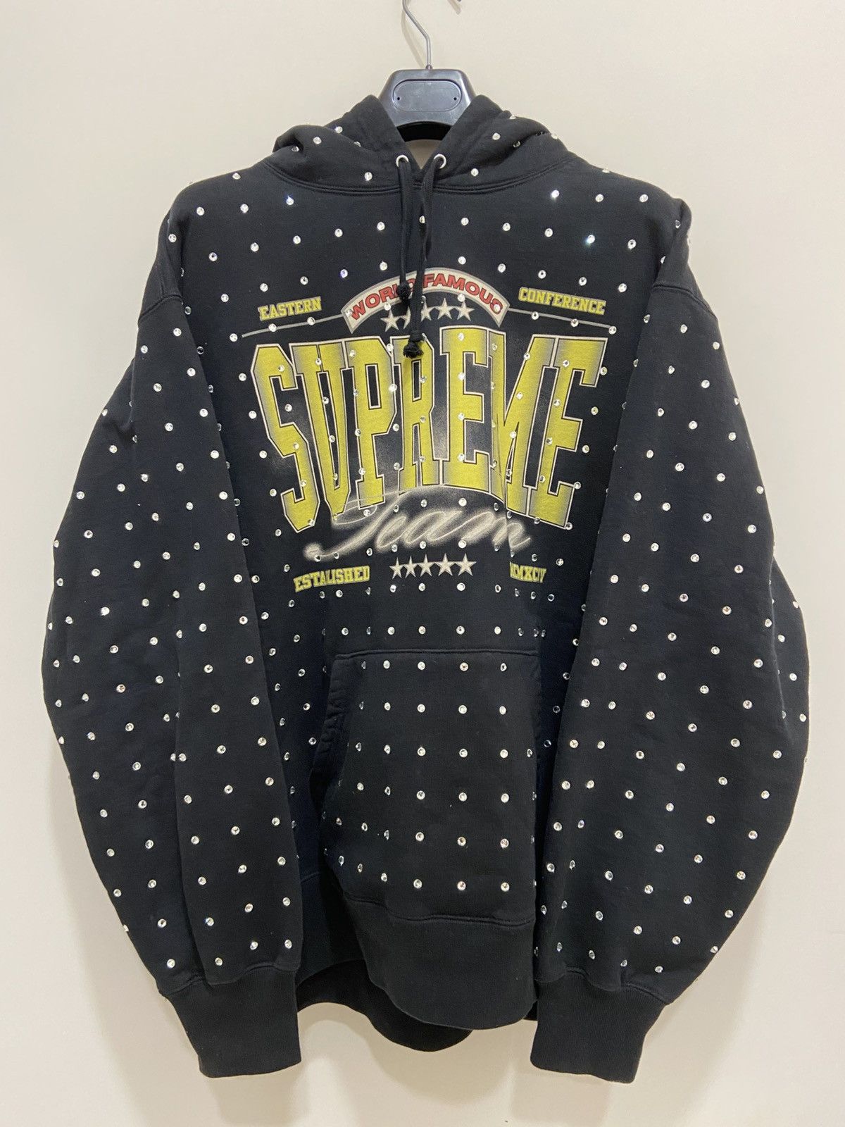 Supreme studded sweatshirt online