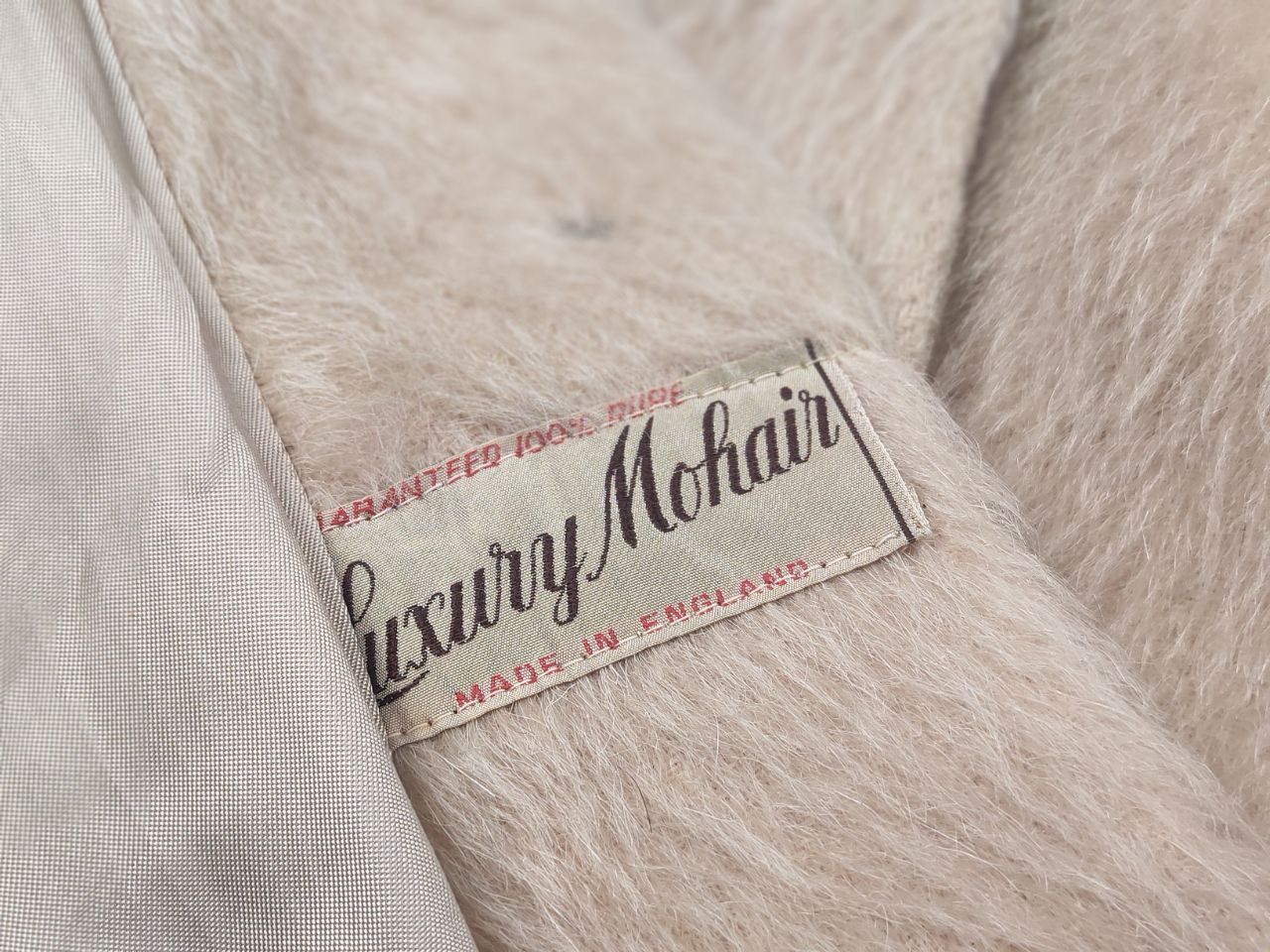 Vintage Vintage 1950's/60's Luxury Mohair fuzzy Beige Coat Jacket Size M / US 6-8 / IT 42-44 - 17 Thumbnail