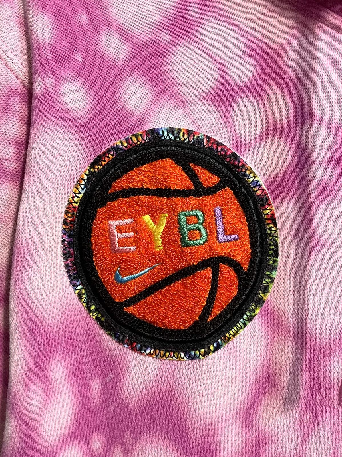 Nike Nike EYBL Tie Dye Basketball NBA Zip Hoodie Size XL Pink Size US XL / EU 56 / 4 - 5 Thumbnail