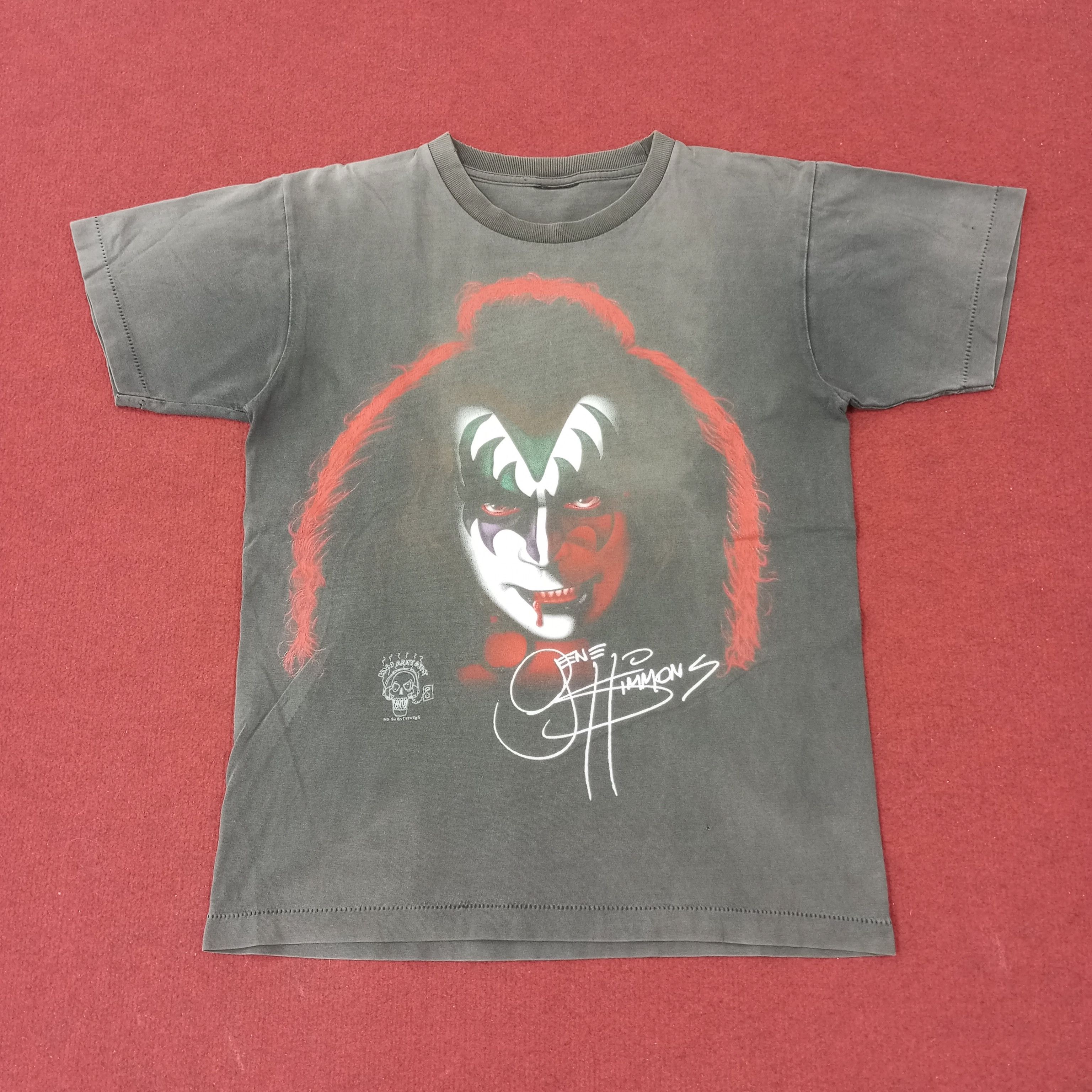 Band Tees Kiss Rock Band Faded Black Tshirt c249n50 Size US M / EU 48-50 / 2 - 1 Thumbnail
