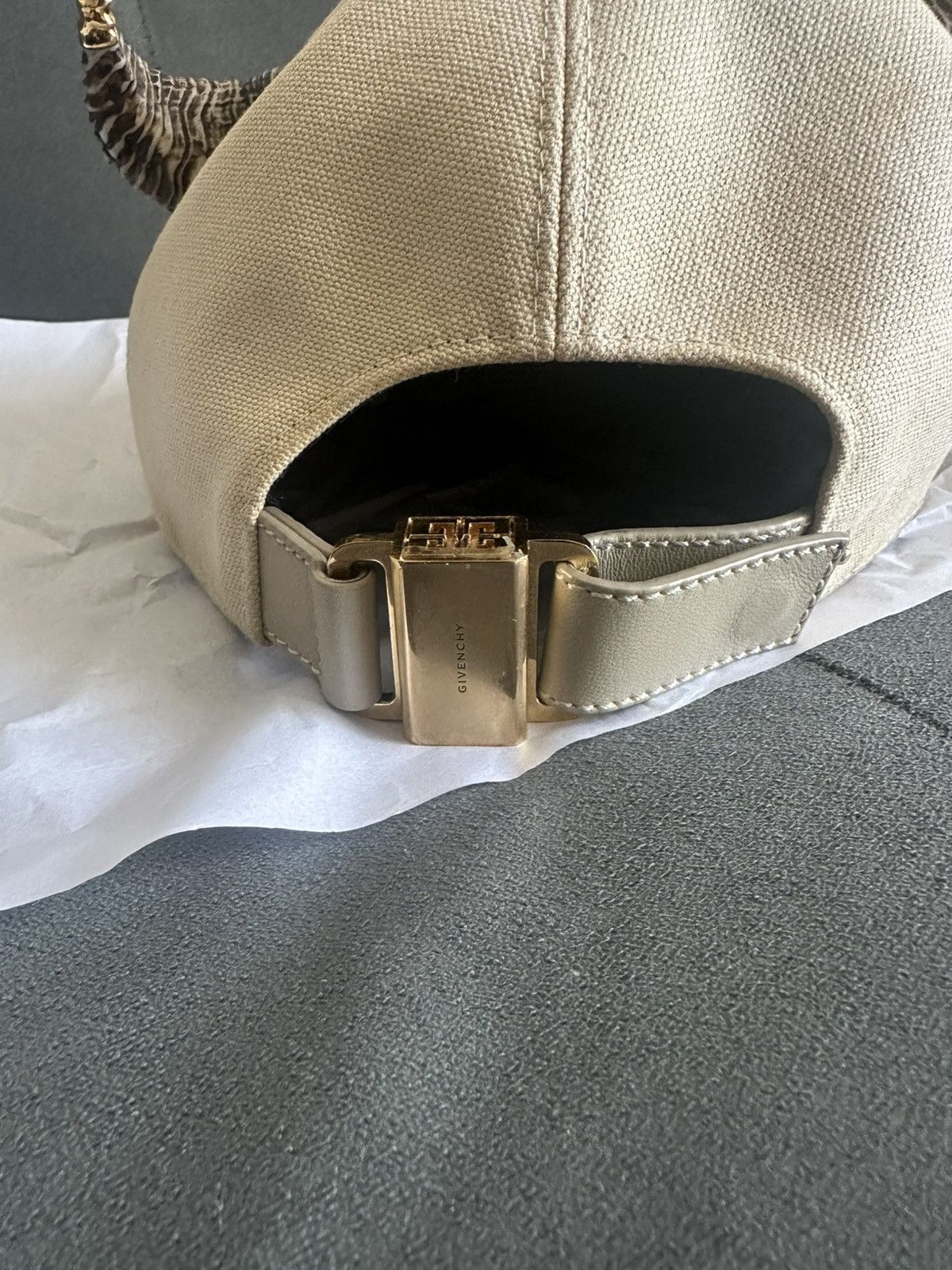 Givenchy Givenchy 21ss cowhorn hat Size ONE SIZE - 4 Thumbnail