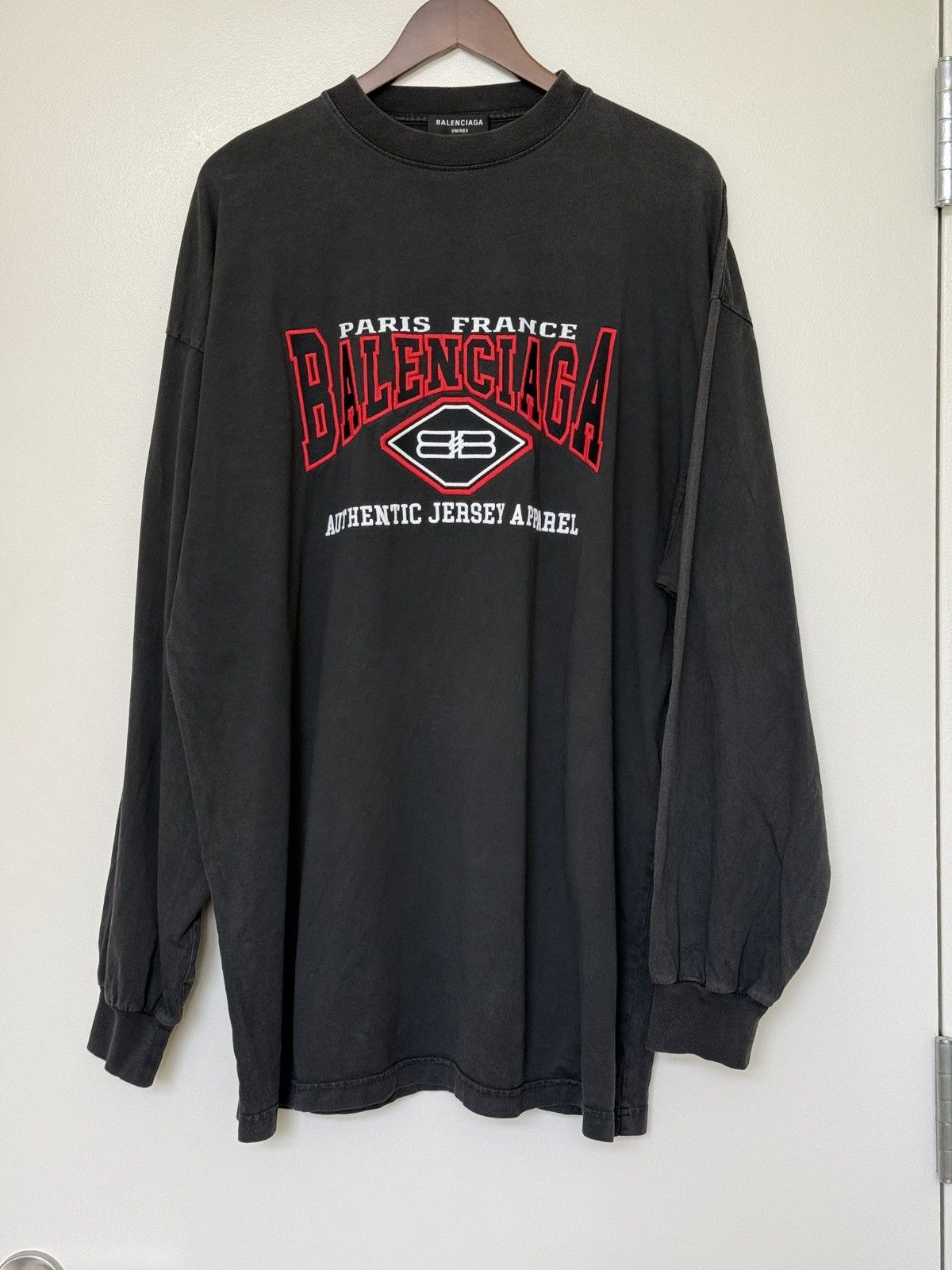 Balenciaga Balenciaga Athletics Department Longsleeve Size 2 Size US XL / EU 56 / 4 - 1 Thumbnail