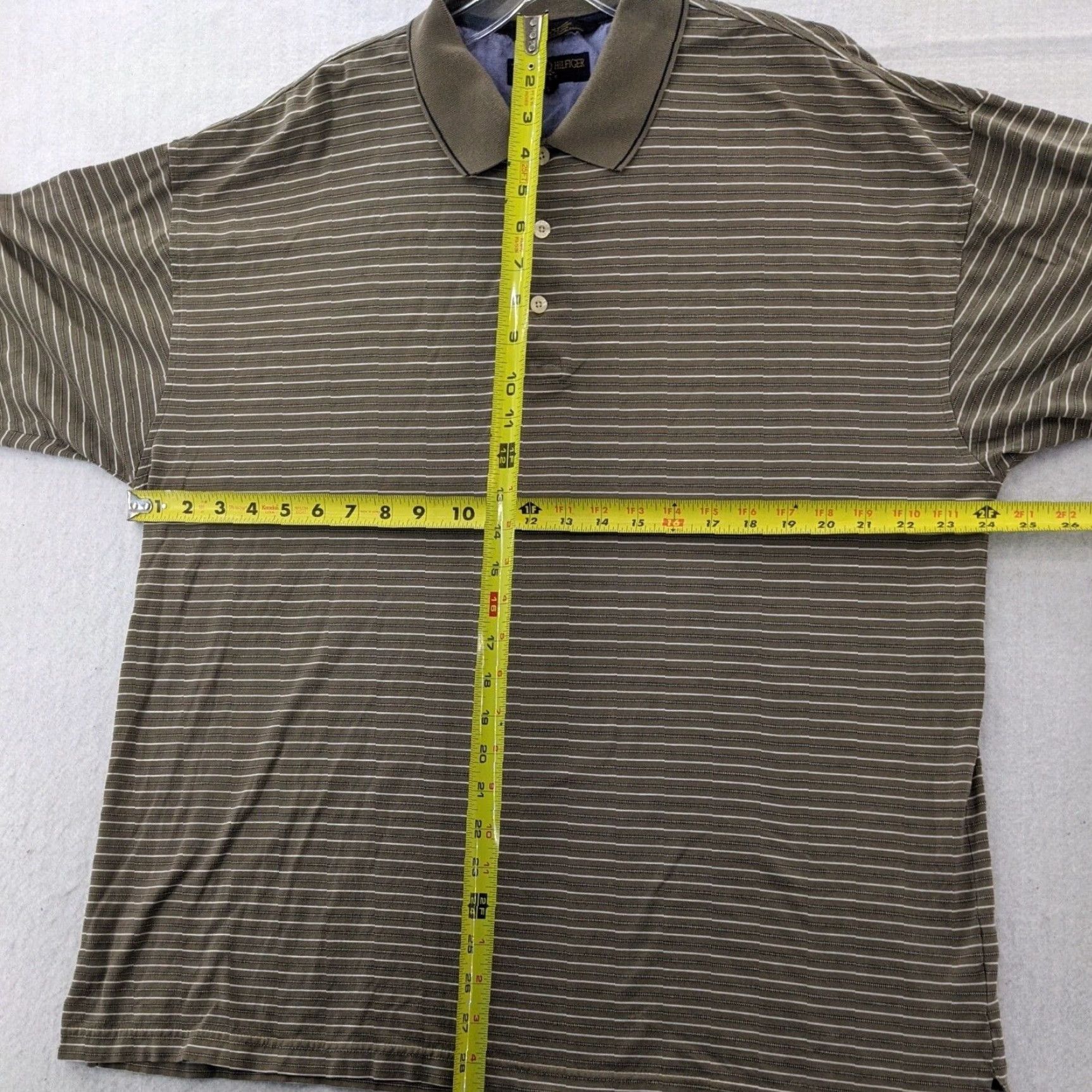 Tommy Hilfiger VINTAGE Tommy Hilfiger Golf Polo Shirt Mens Large Striped 90s Polo Shirt Golf Size US L / EU 52-54 / 3 - 3 Thumbnail