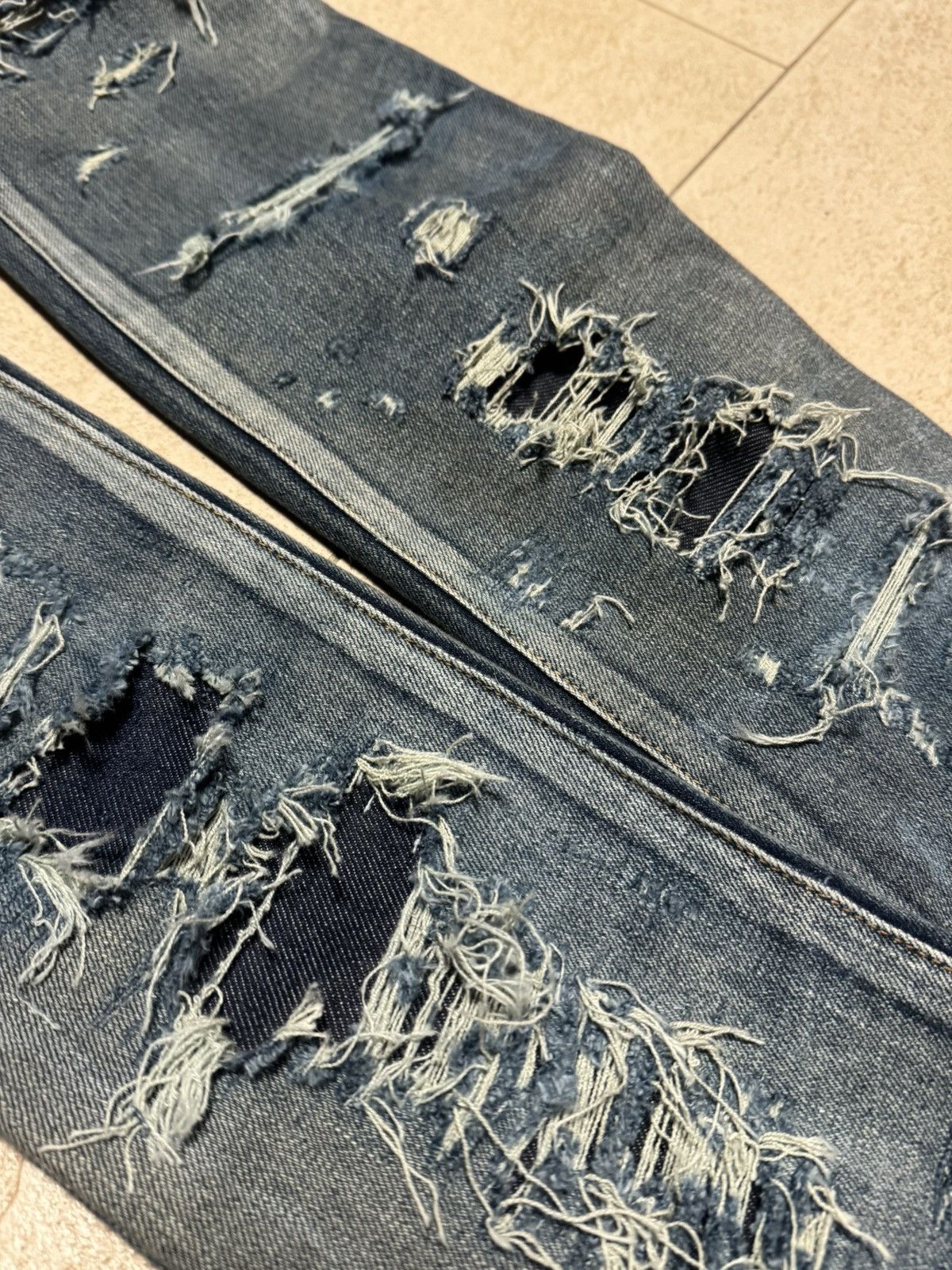 Balmain Distressed Balmain biker jeans Size US 32 / EU 48 - 3 Thumbnail