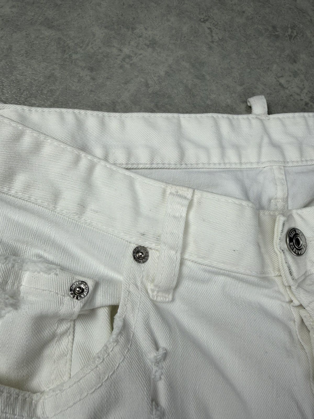 Dsquared2 Dsquared2 Skater Jeans White Distressed Patchwork Size 46 Size US 29 - 7 Thumbnail