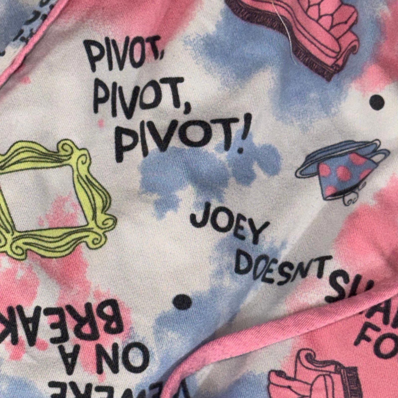 Other Friends The Television Series XL Pajama Pants Size ONE SIZE - 2 Thumbnail