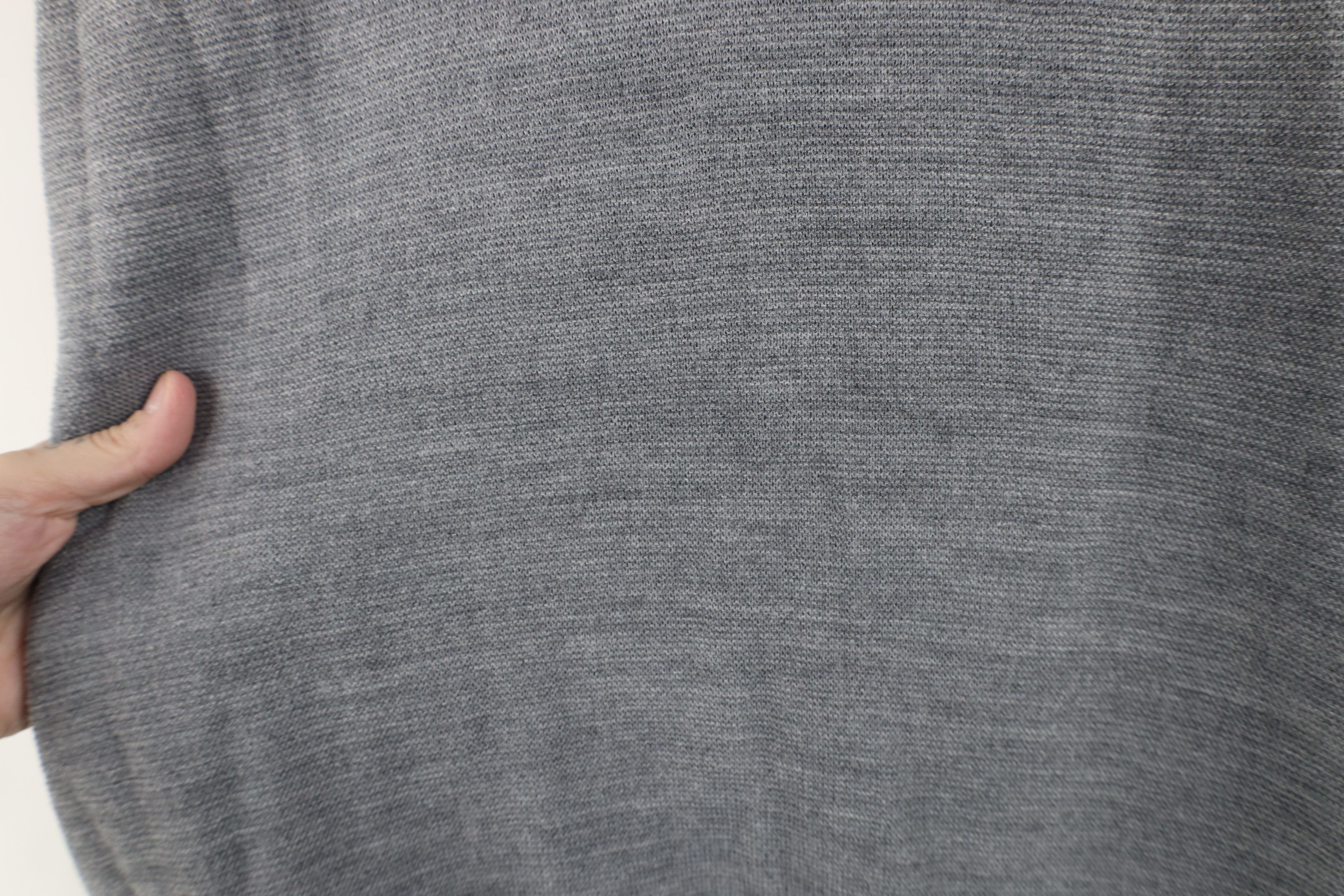 Vintage Vintage 90s Streetwear Button Cardigan Sweater Gray Acrylic Size US M / EU 48-50 / 2 - 10 Thumbnail