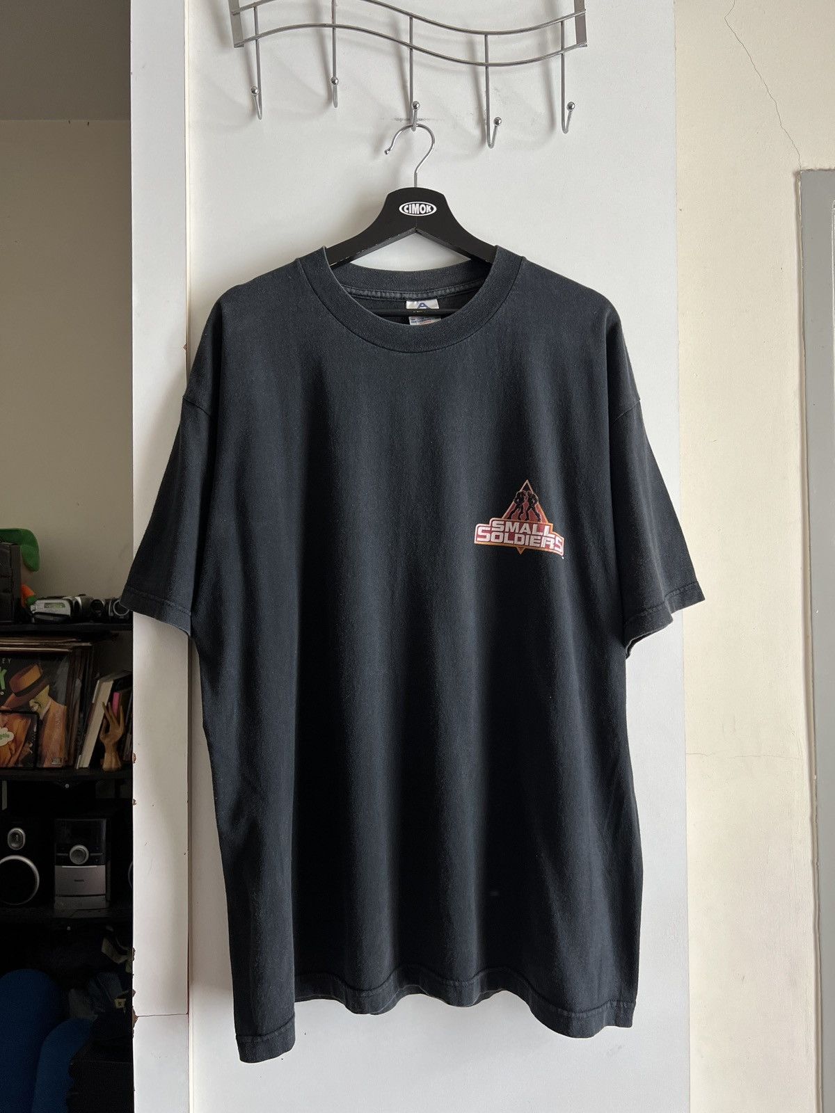 Universal Studios Vintage 1997 Small Soldier Movie Universial Studios Size US XL / EU 56 / 4 - 2 Thumbnail