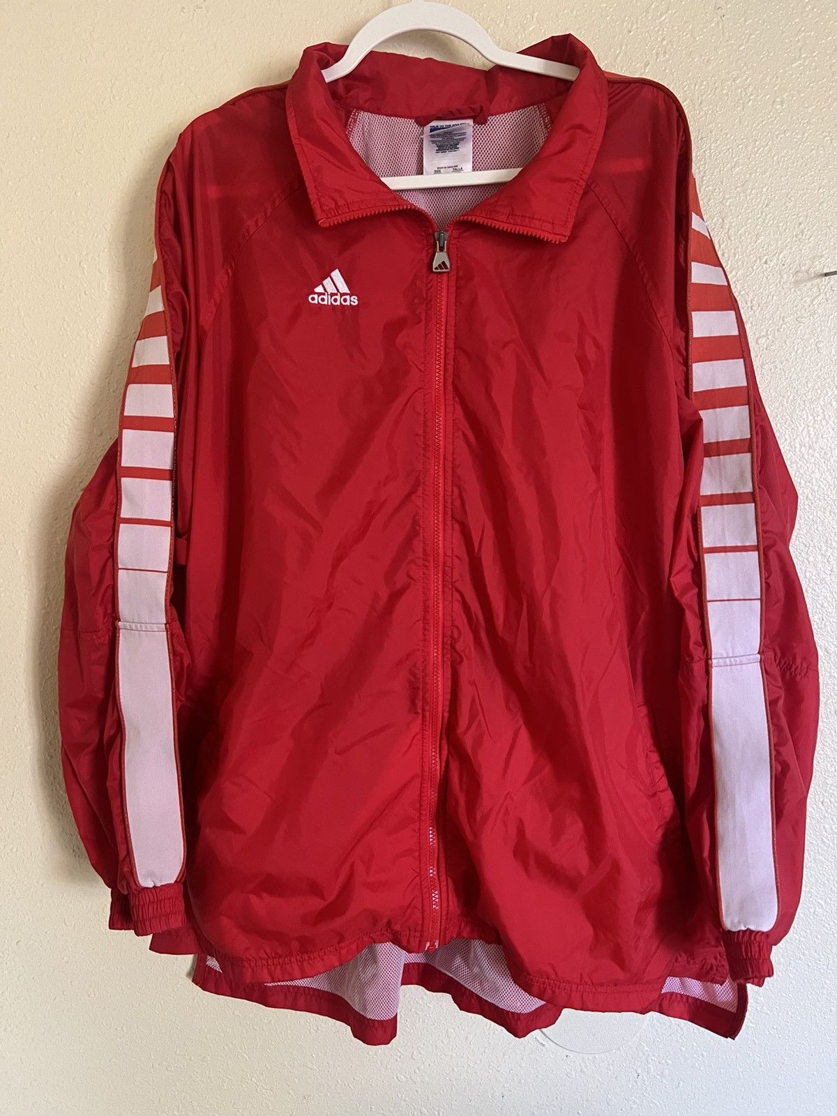 Adidas vintage windbreaker