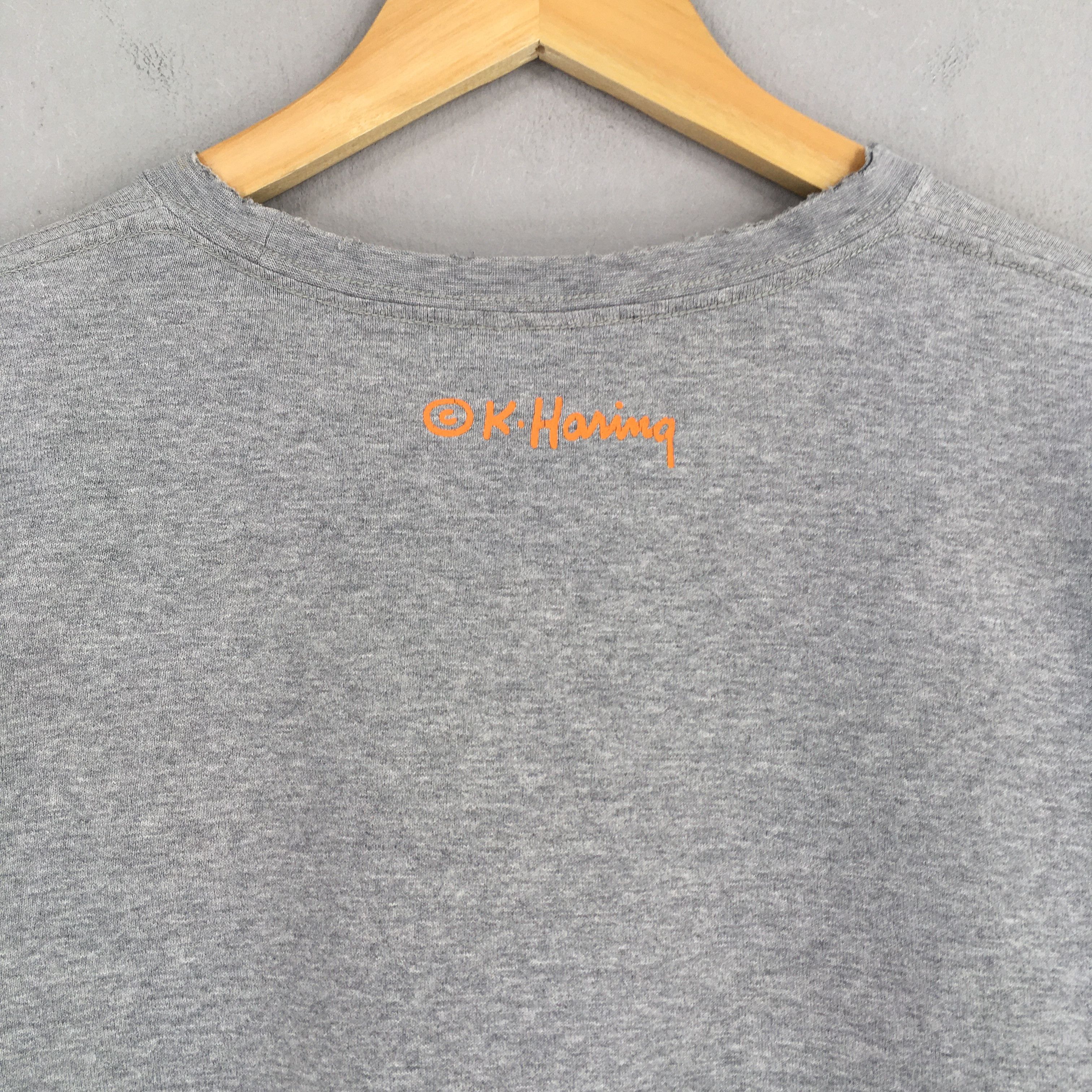 Keith Haring × Vintage Vintage Keith Haring Help Pop Art Gray T shirt M Size US M / EU 48-50 / 2 - 9 Thumbnail