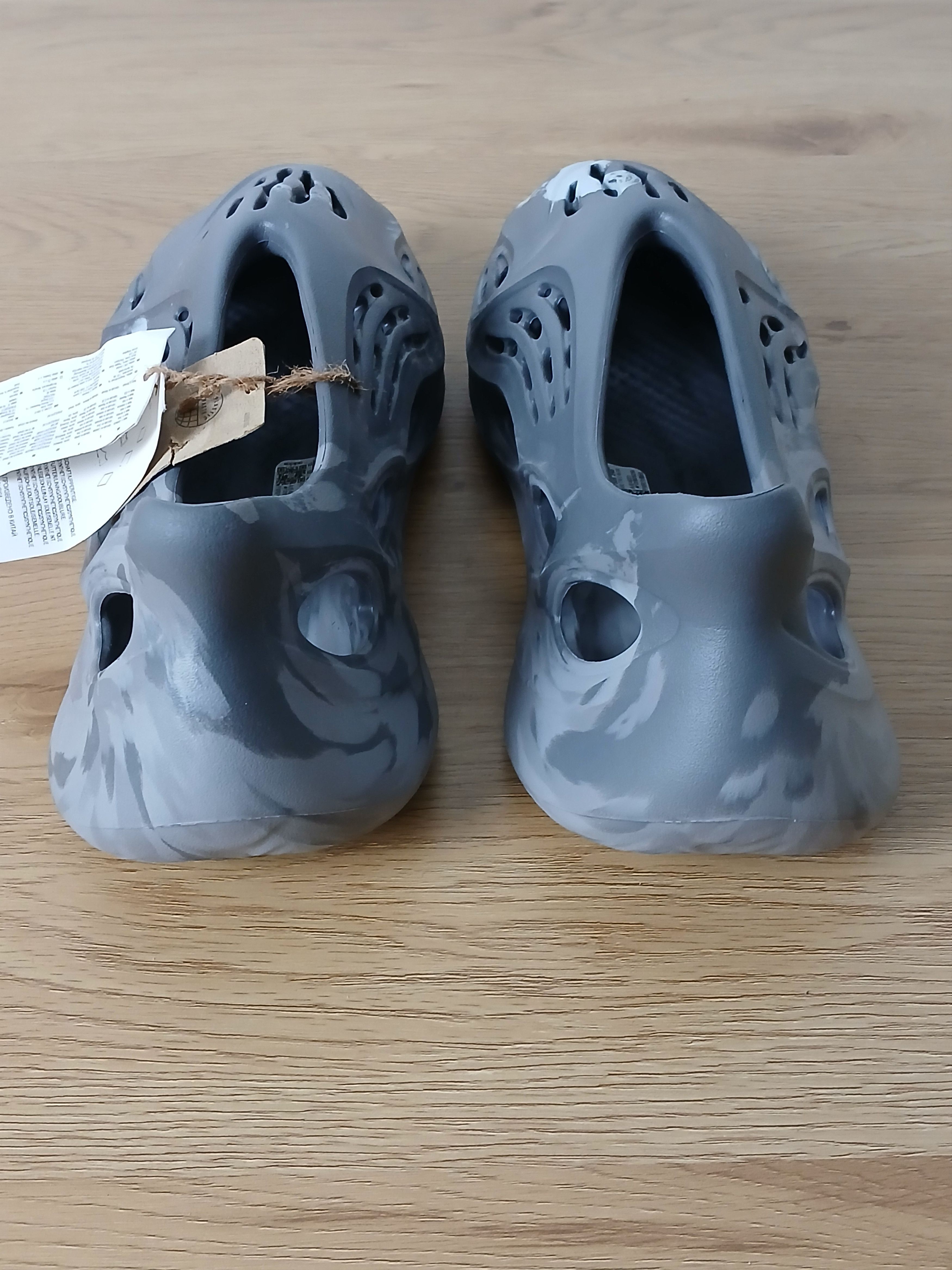 Adidas × Kanye West × Yeezy New Adidas Yeezy Foam Runner Size US 12 / EU 45 - 5 Thumbnail