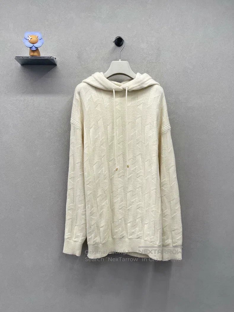 Hermes Hermes Ivory knit sweatshirt Size XS / US 0-2 / IT 36-38 - 1 Thumbnail
