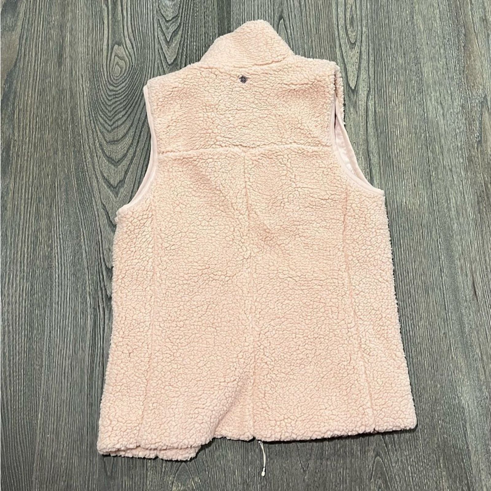 Vintage NWT Calia By Carrie Underwood Sherpa Vest Full Zipper XS Size XS / US 0-2 / IT 36-38 - 7 Thumbnail