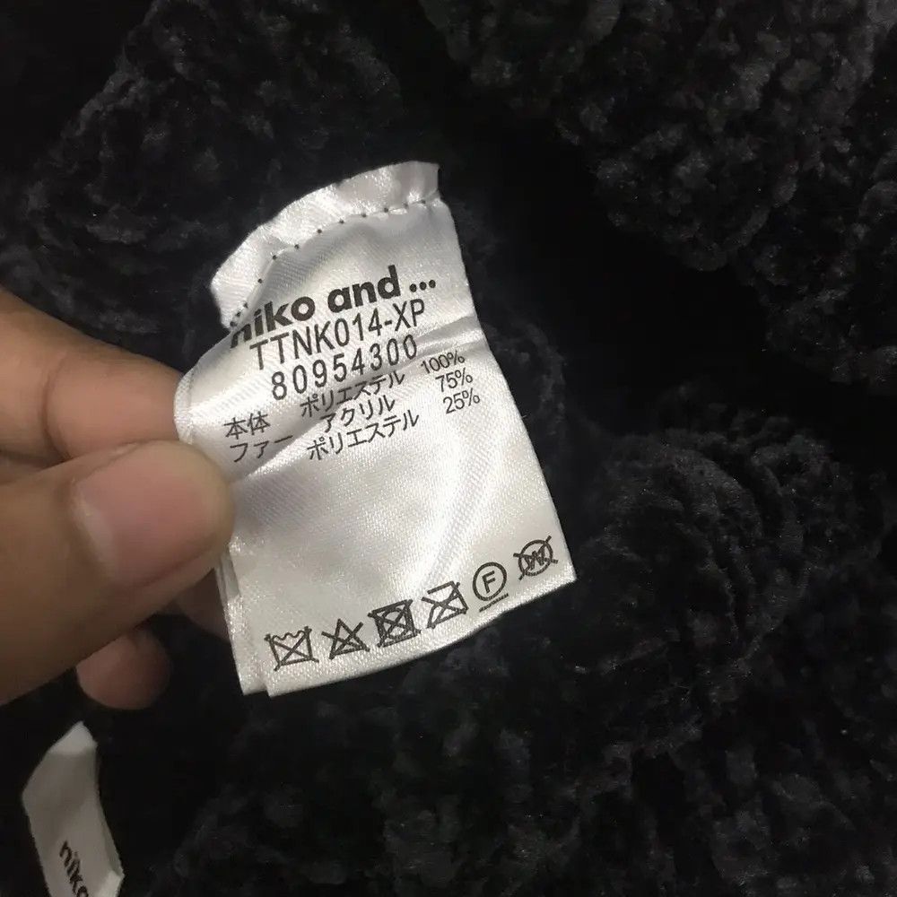 Japanese Brand Niko And … Bobble Beanie Hat Size ONE SIZE - 5 Thumbnail